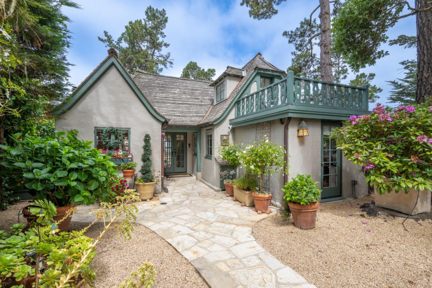 0 Junipero 2 NW of 3rd Avenue