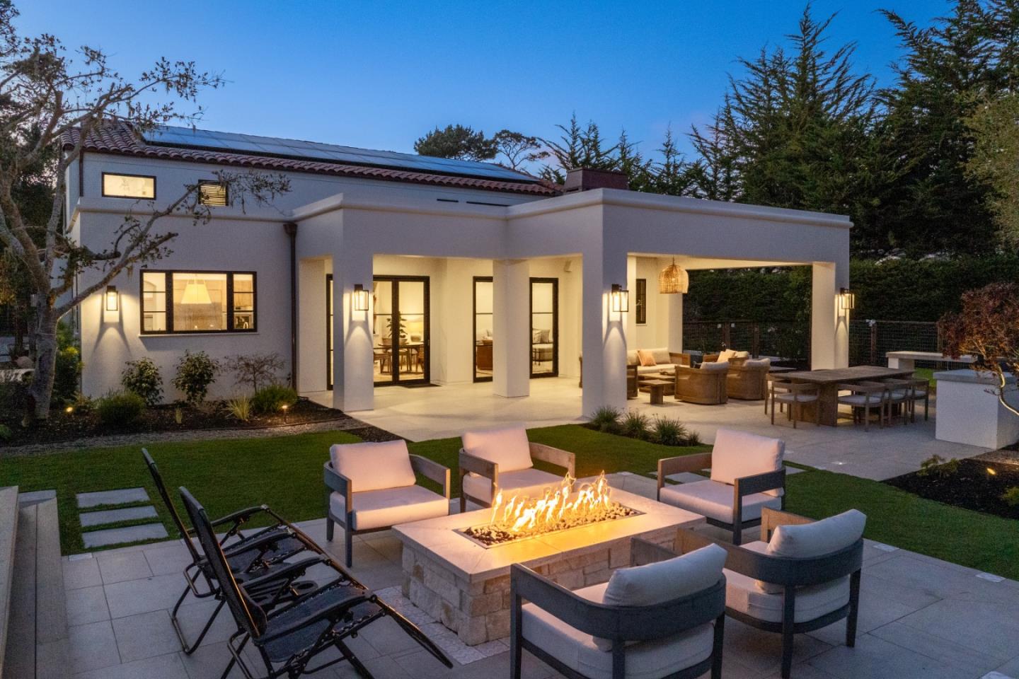 543 Asilomar Boulevard