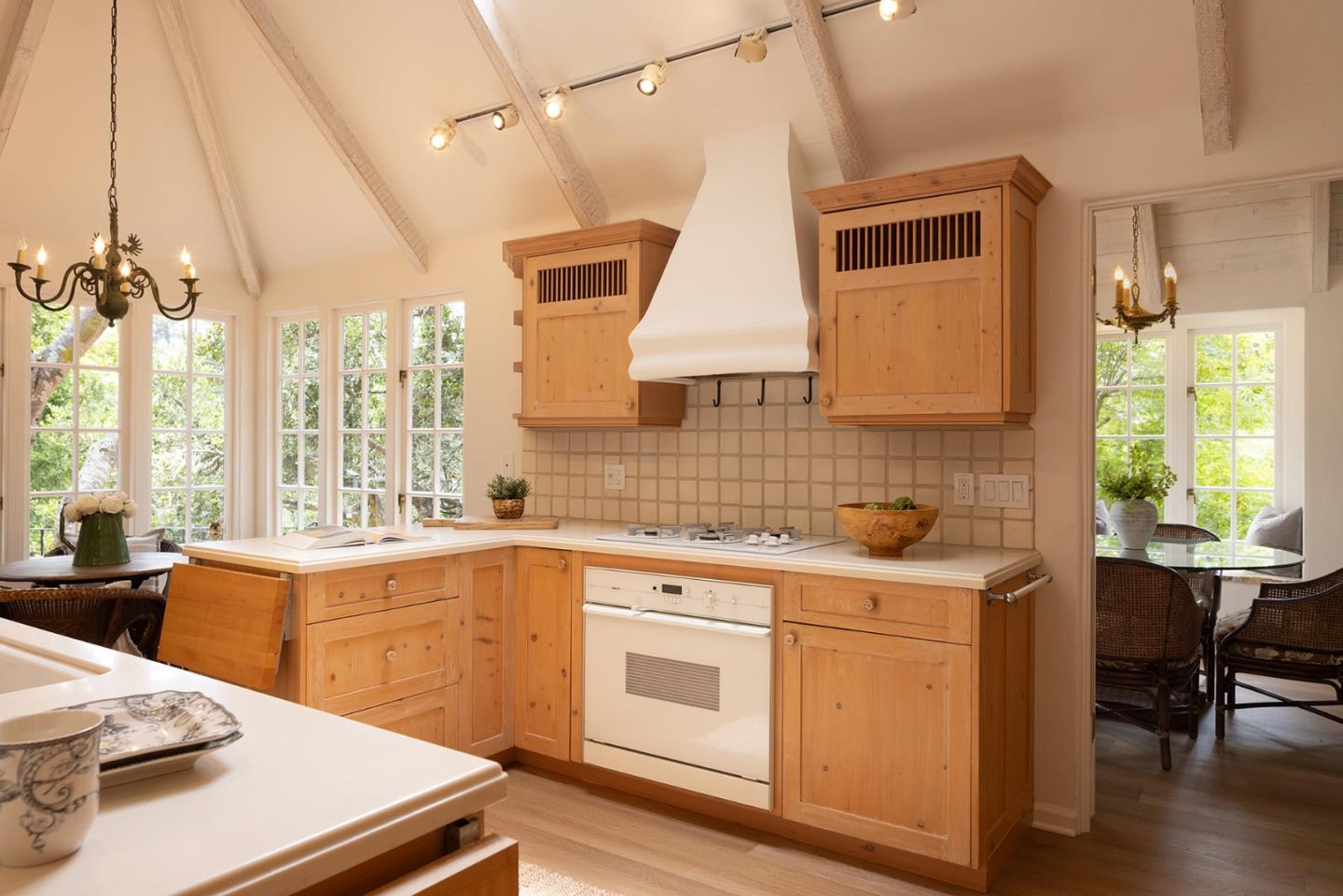 0 Forest 3 SE of 8th Avenue