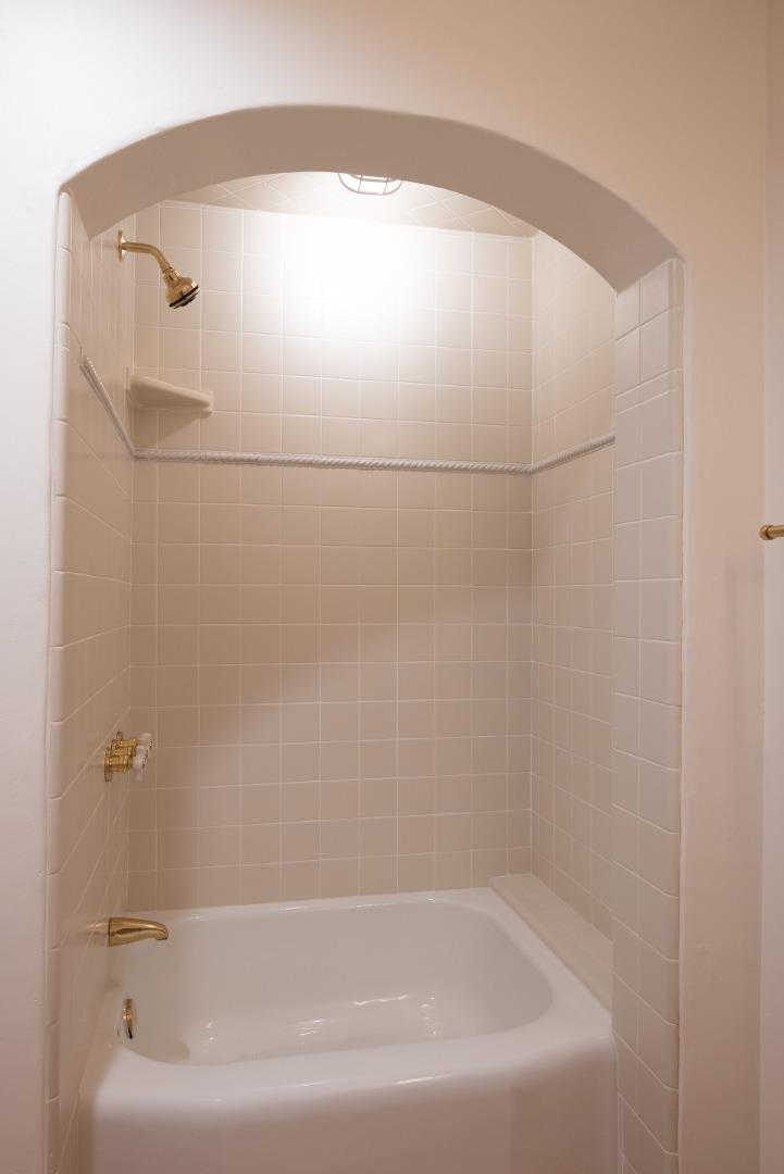 0 Forest 3 SE of 8th Avenue