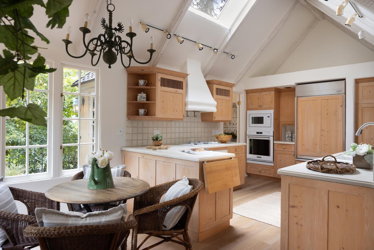 0 Forest 3 SE of 8th Avenue