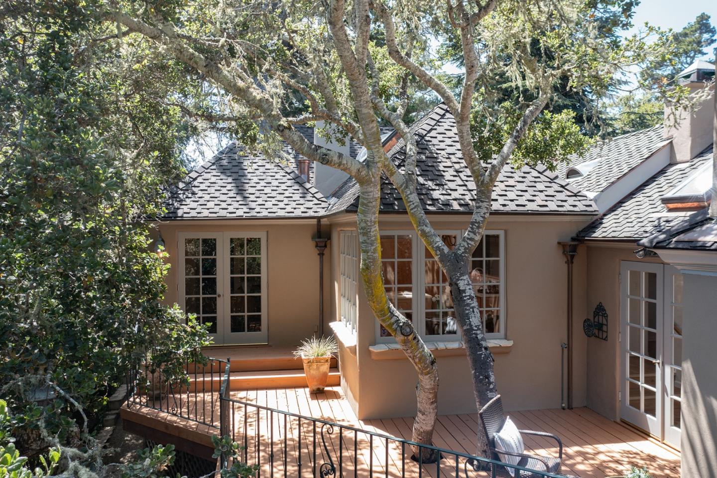 0 Forest 3 SE of 8th Avenue