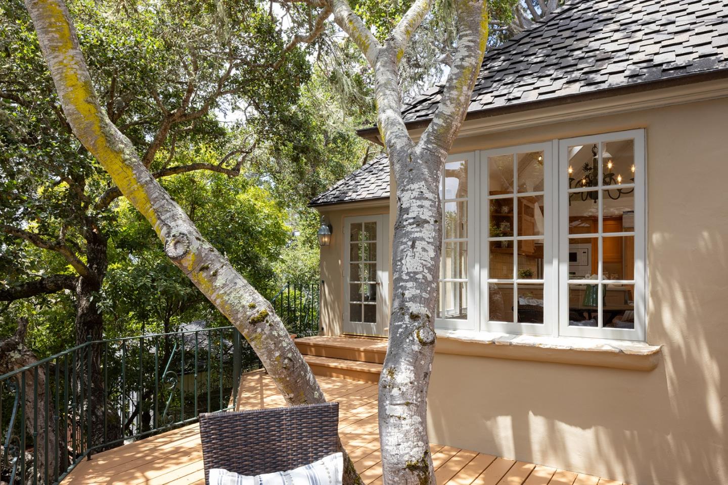 0 Forest 3 SE of 8th Avenue