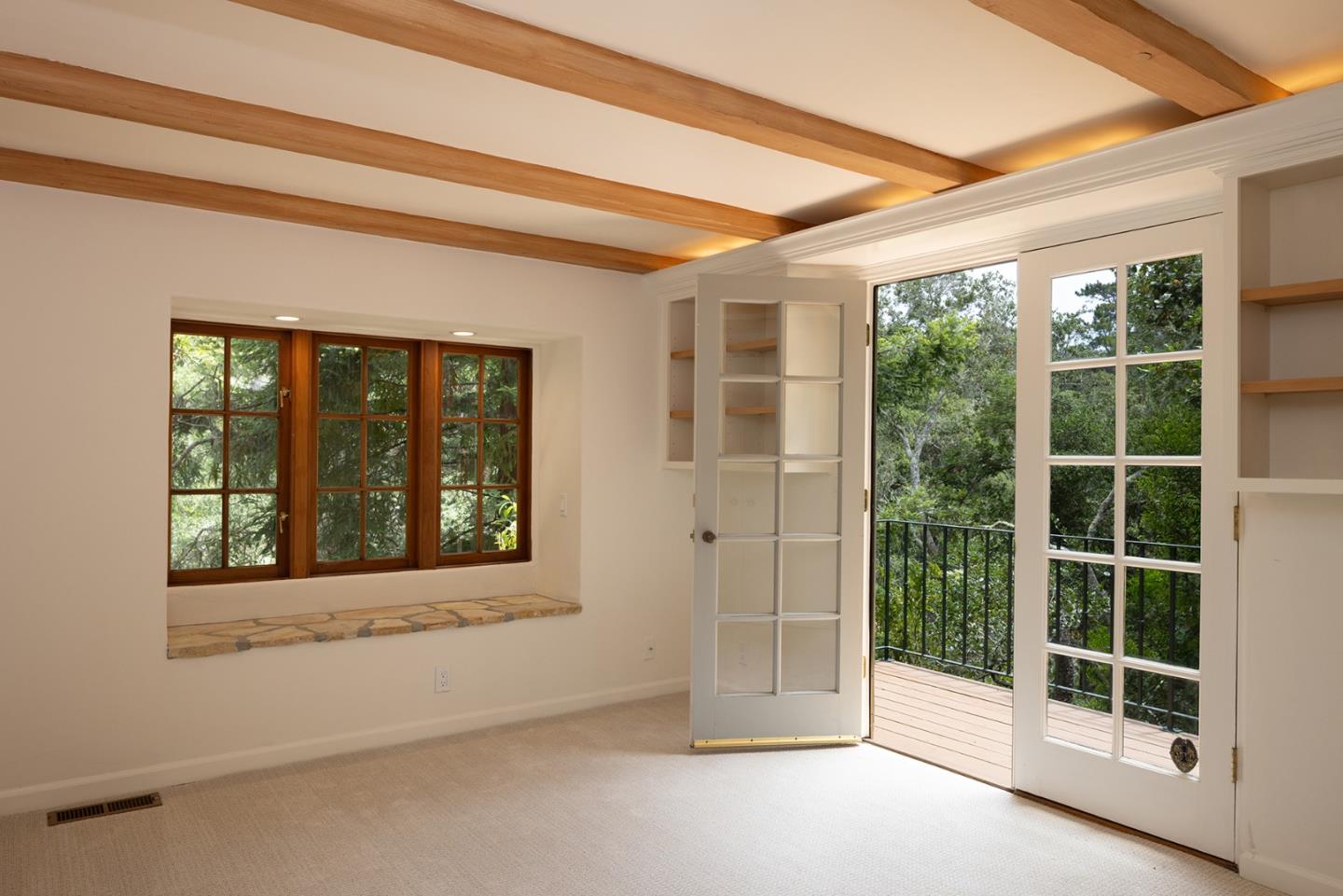 0 Forest 3 SE of 8th Avenue