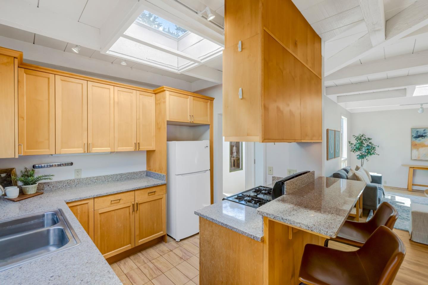229 7th Street