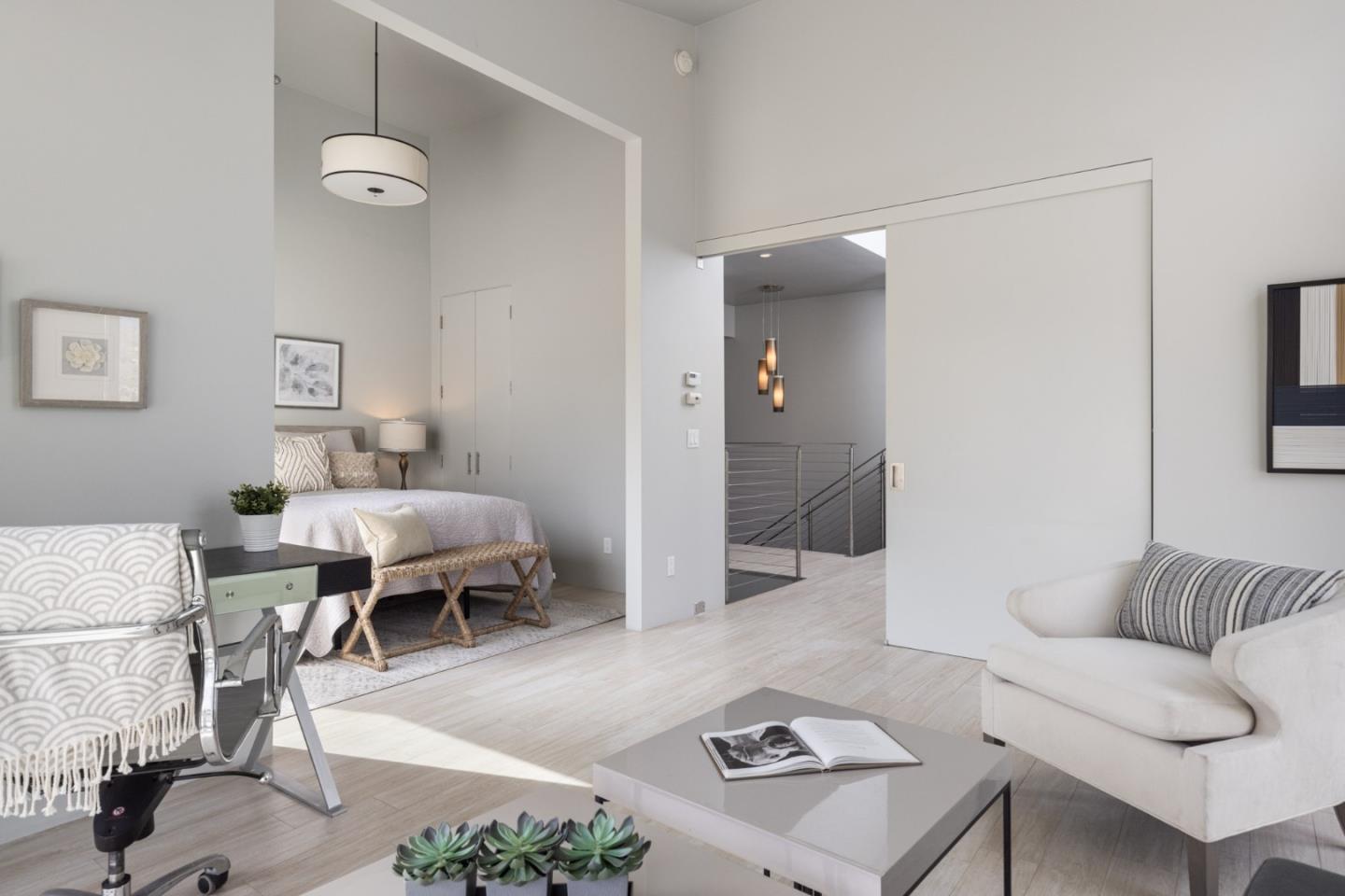 6 Spray Avenue