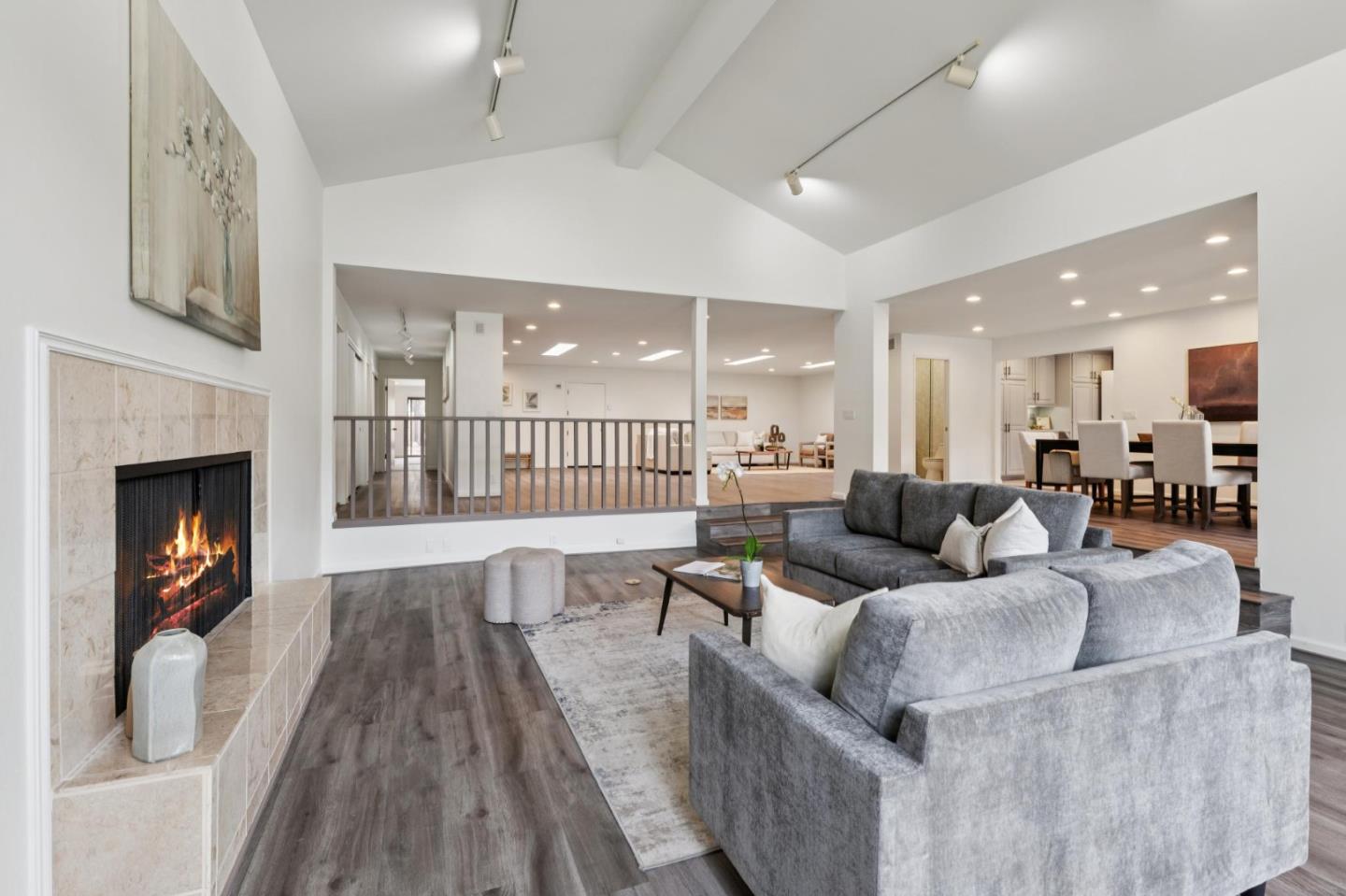 4083 Sunset Lane