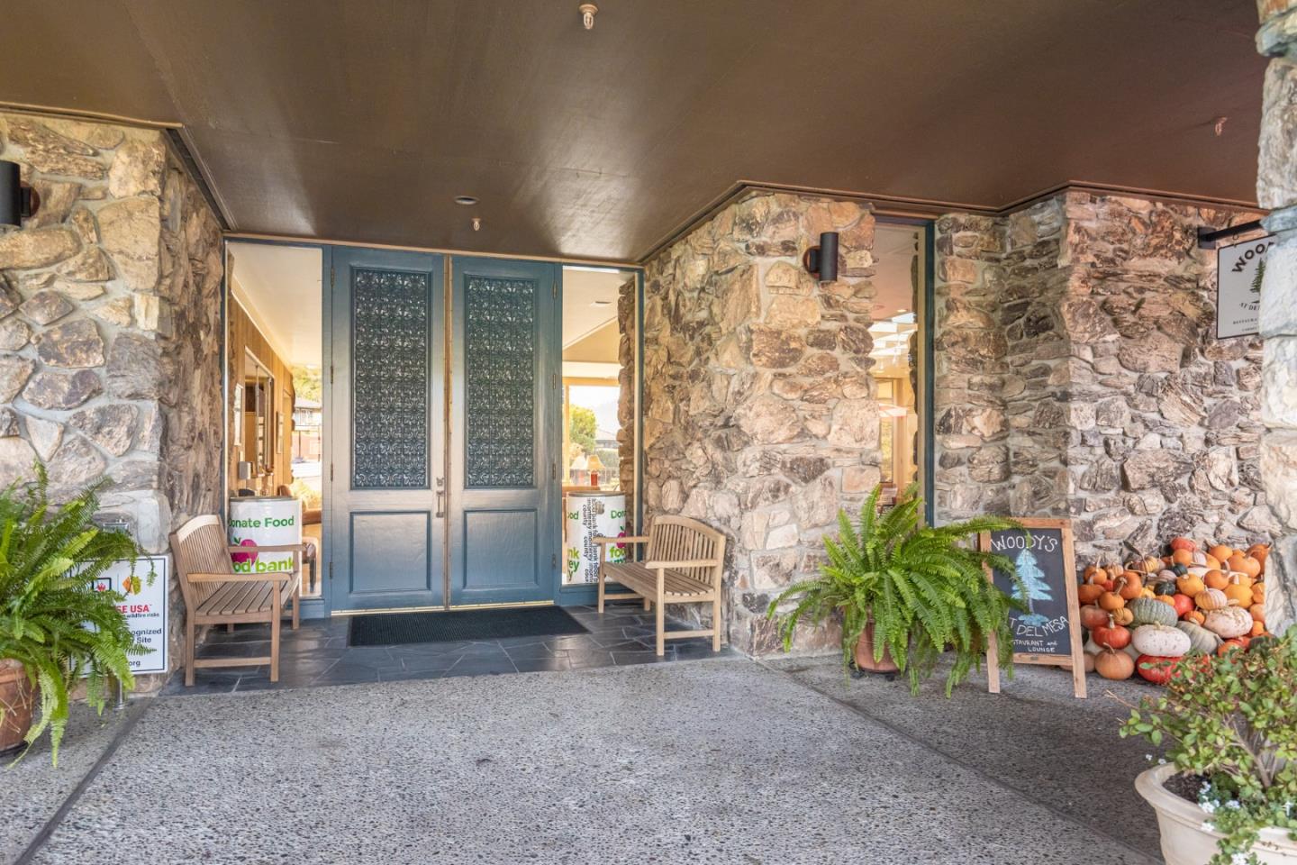 261 Del Mesa Carmel