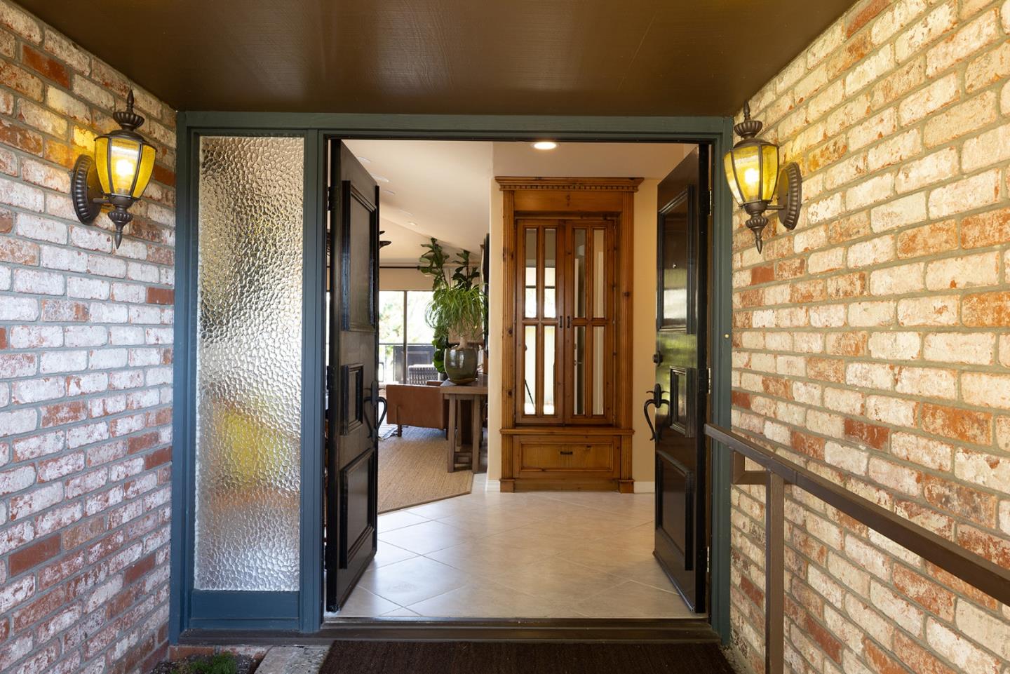 261 Del Mesa Carmel