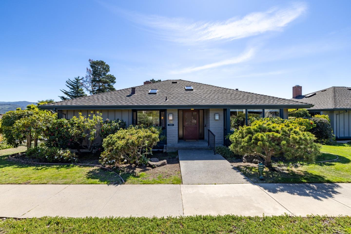 94 Del Mesa Carmel