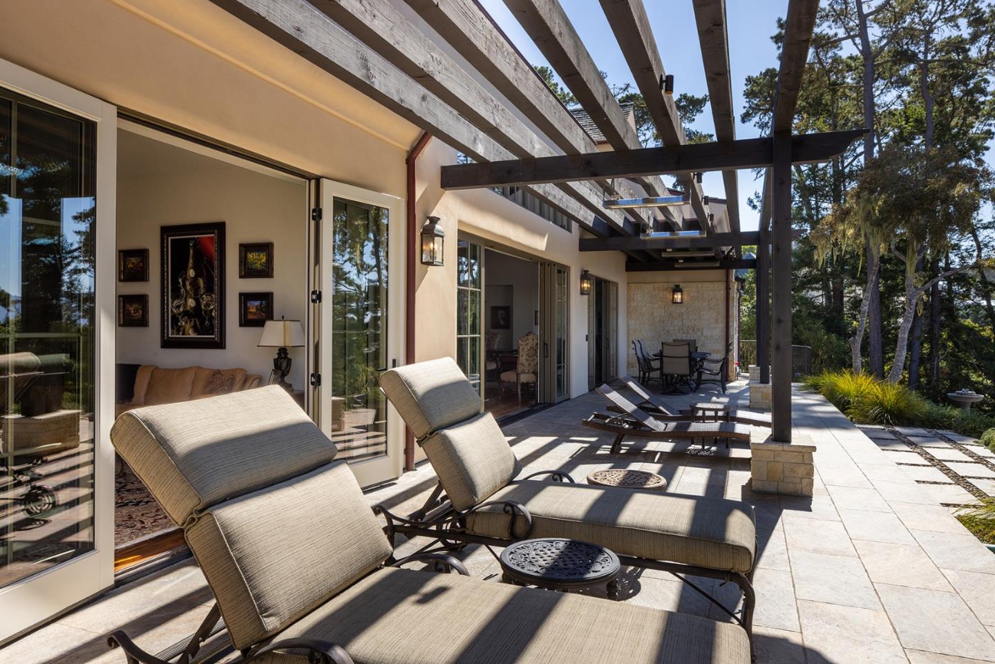 1540 Viscaino Road