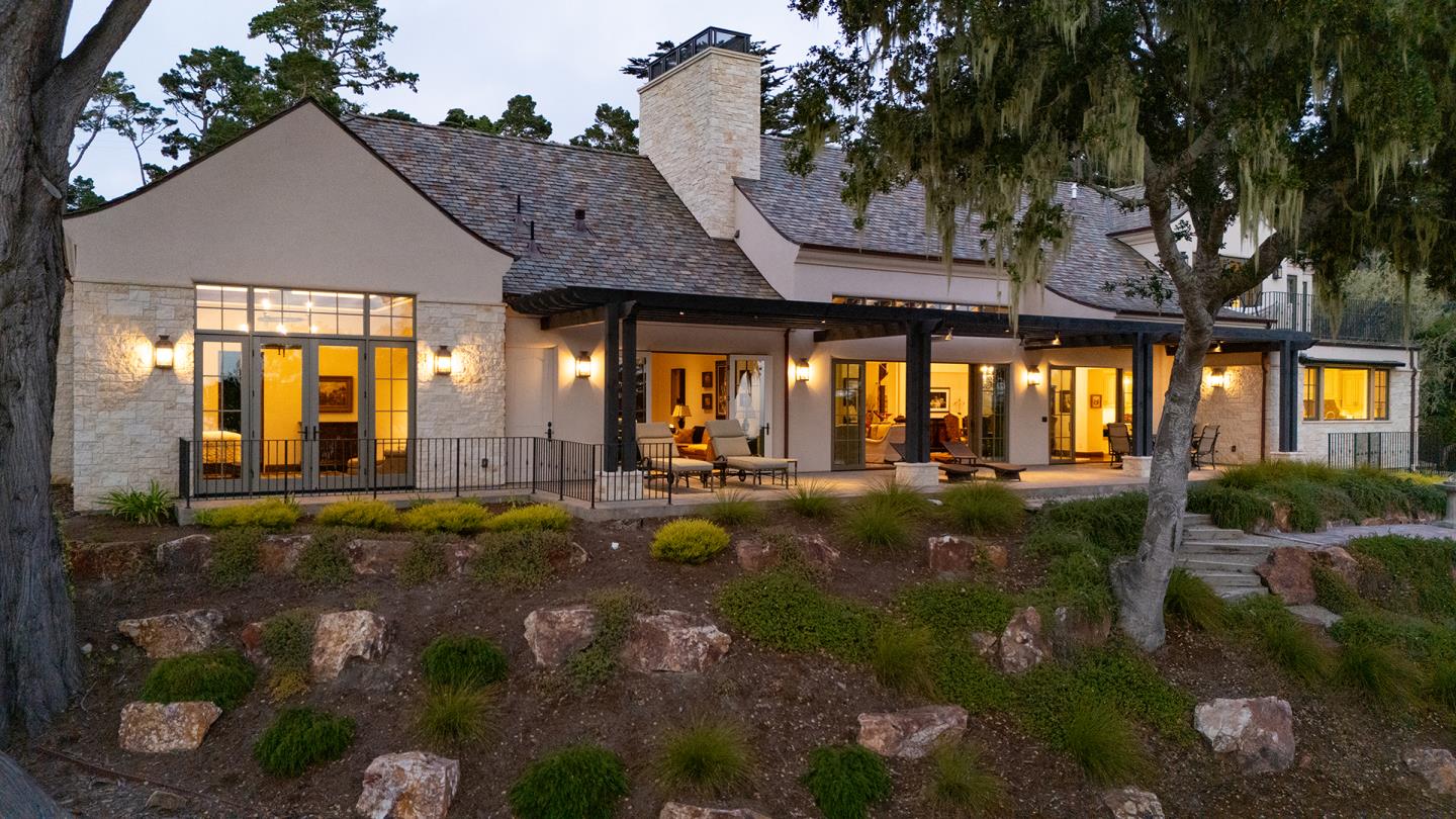 1540 Viscaino Road
