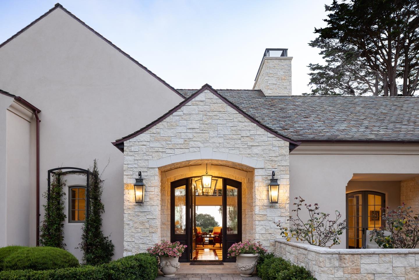 1540 Viscaino Road