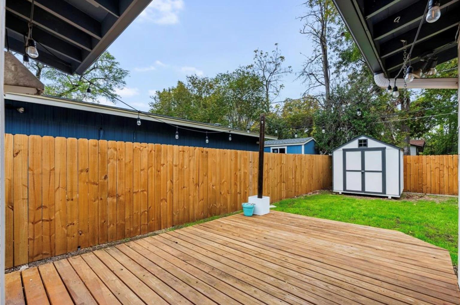 1106 Arcadia Ave