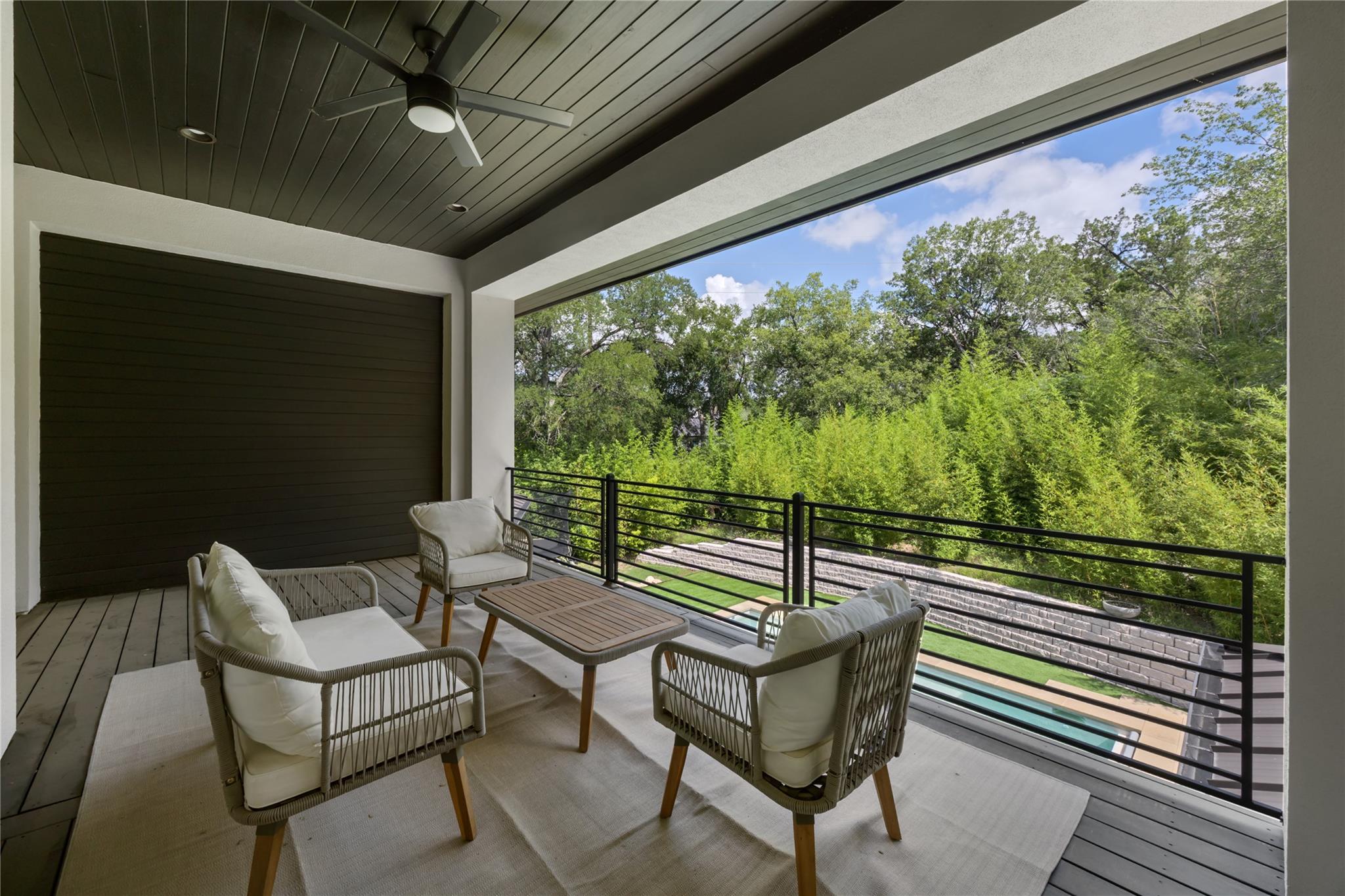 5103 ROLLINGWOOD DR