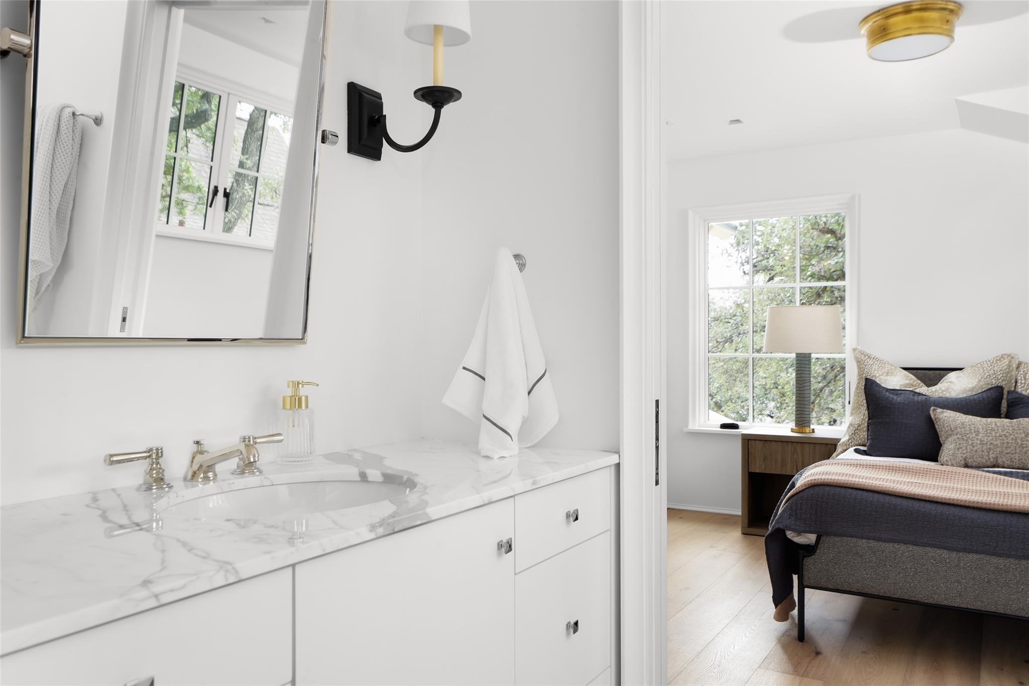 1012 Gaston Ave, Austin