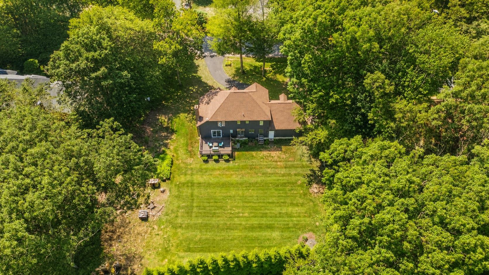 9 Stowecroft Drive