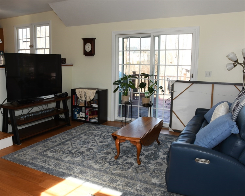 10 Pheasant Run Drive