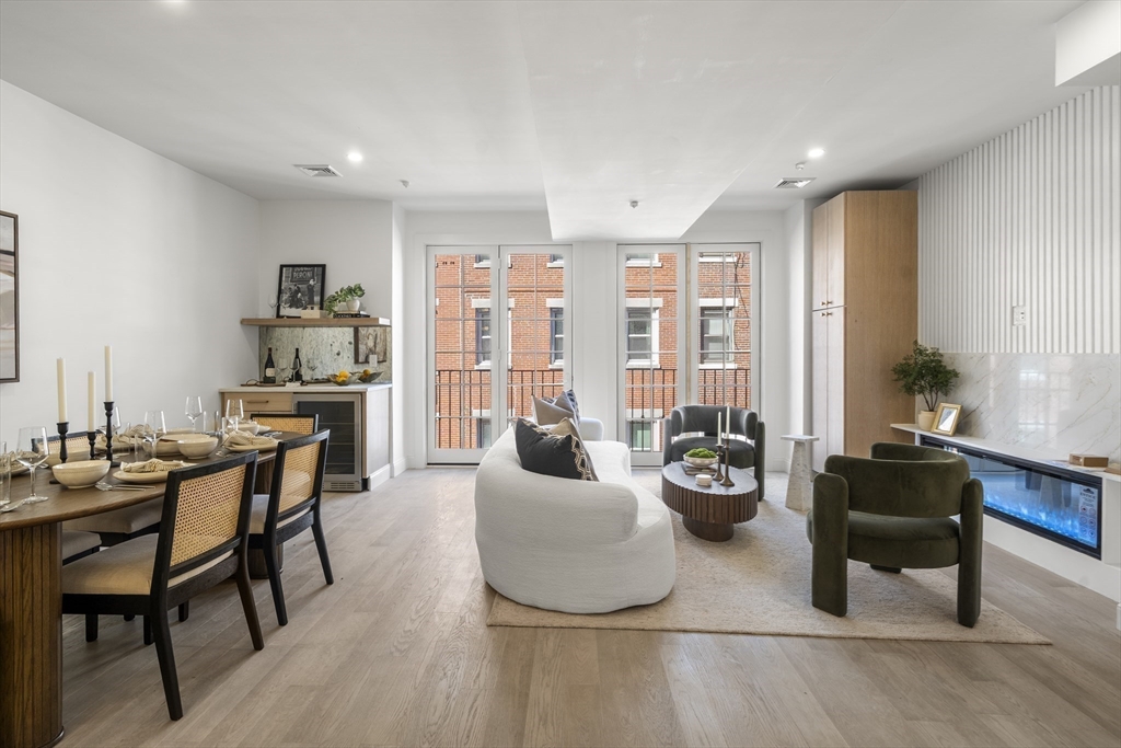 51 North Margin St # 1