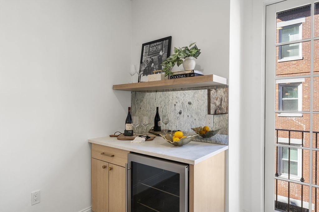 51 North Margin St # 1