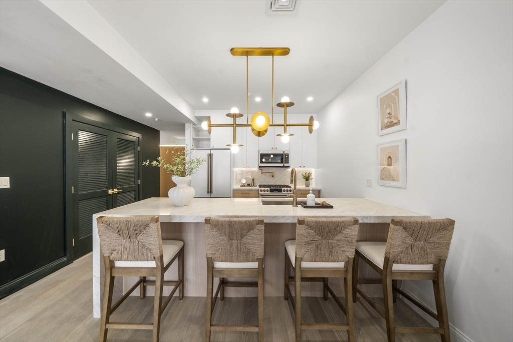 51 North Margin St # 1