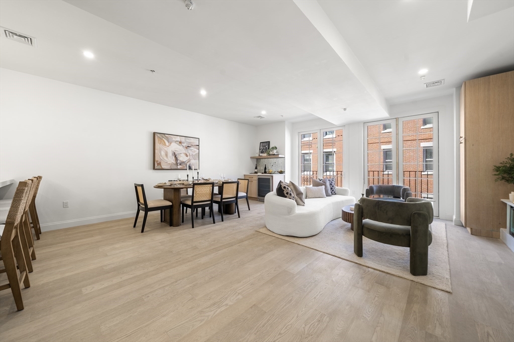 51 North Margin St # 2