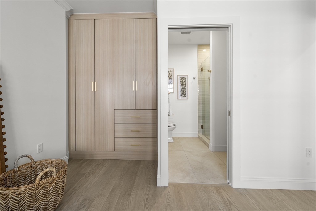 51 North Margin St # 3