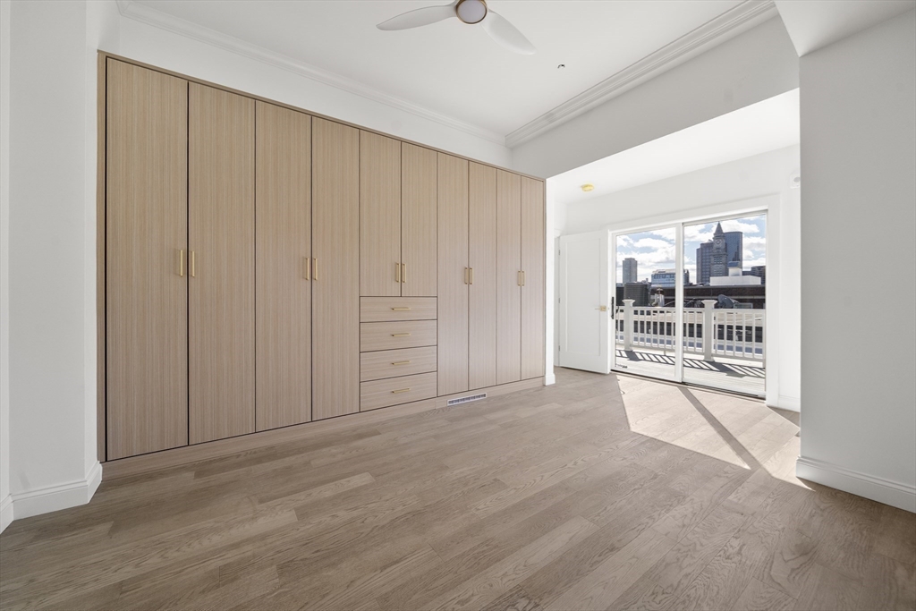 51 North Margin St # 4