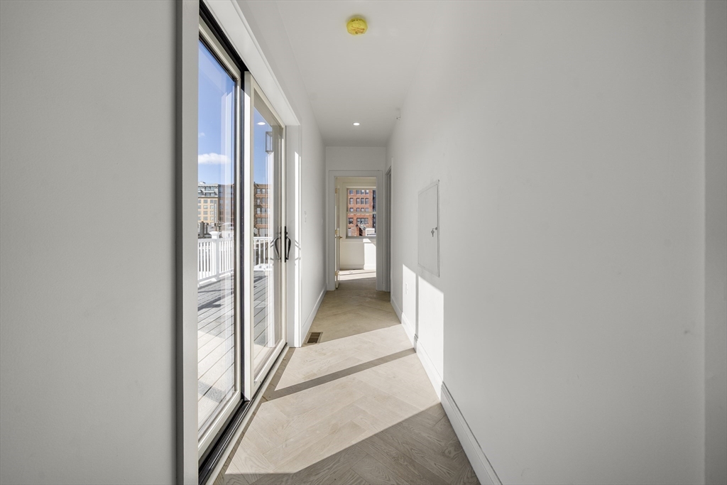 51 North Margin St # 4