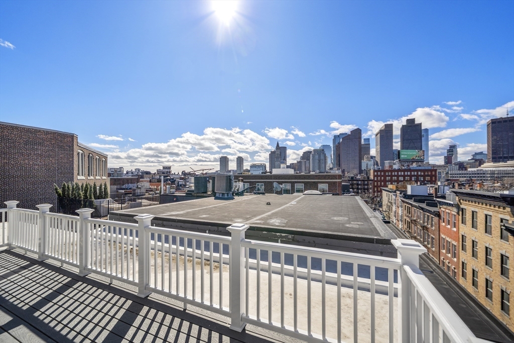 51 North Margin St # 4