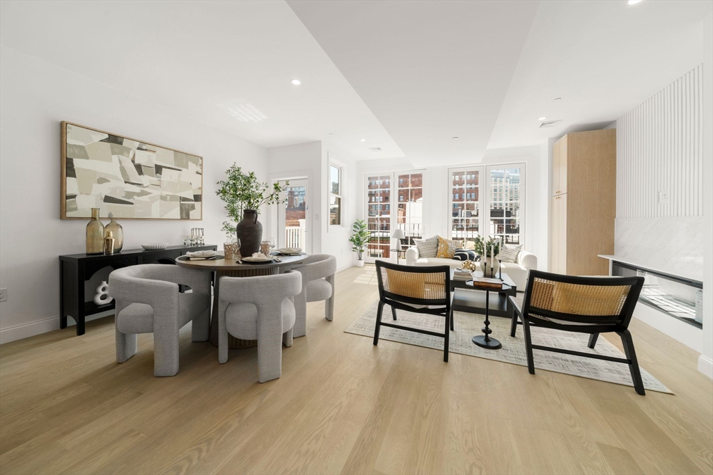 51 North Margin St Unit: uph4