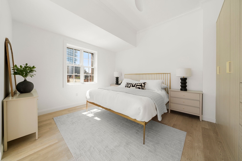 51 North Margin St Unit: uph4