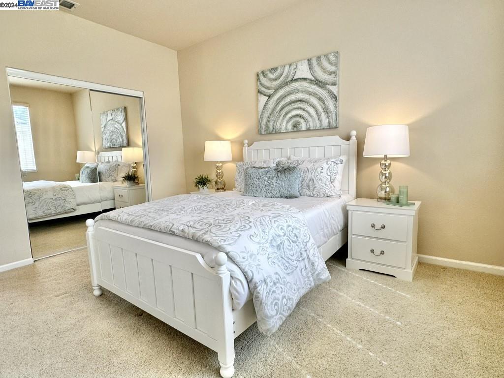 5192 Silver Birch Dr