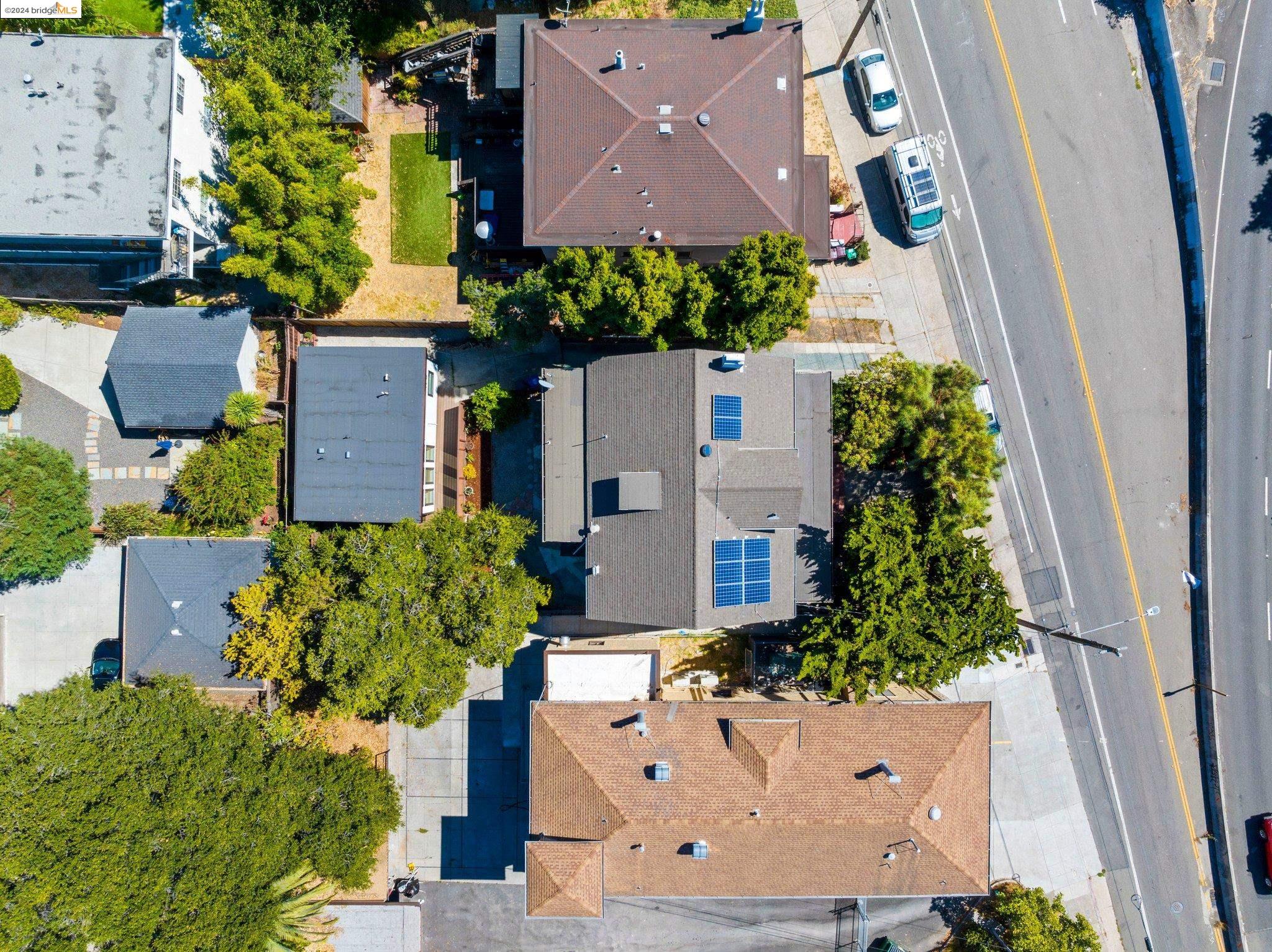 174 Santa Clara Ave