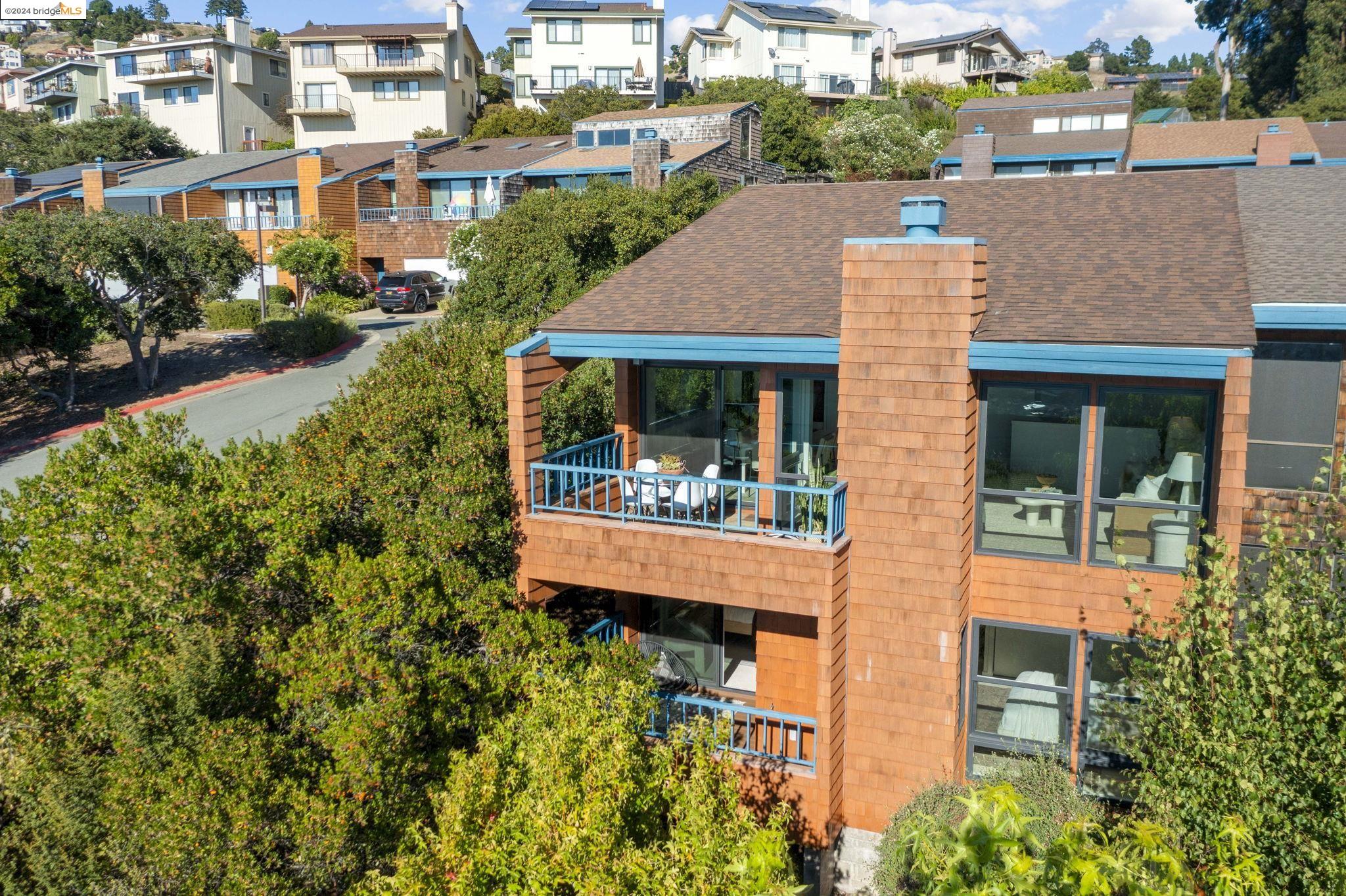 11 Sereno Cir