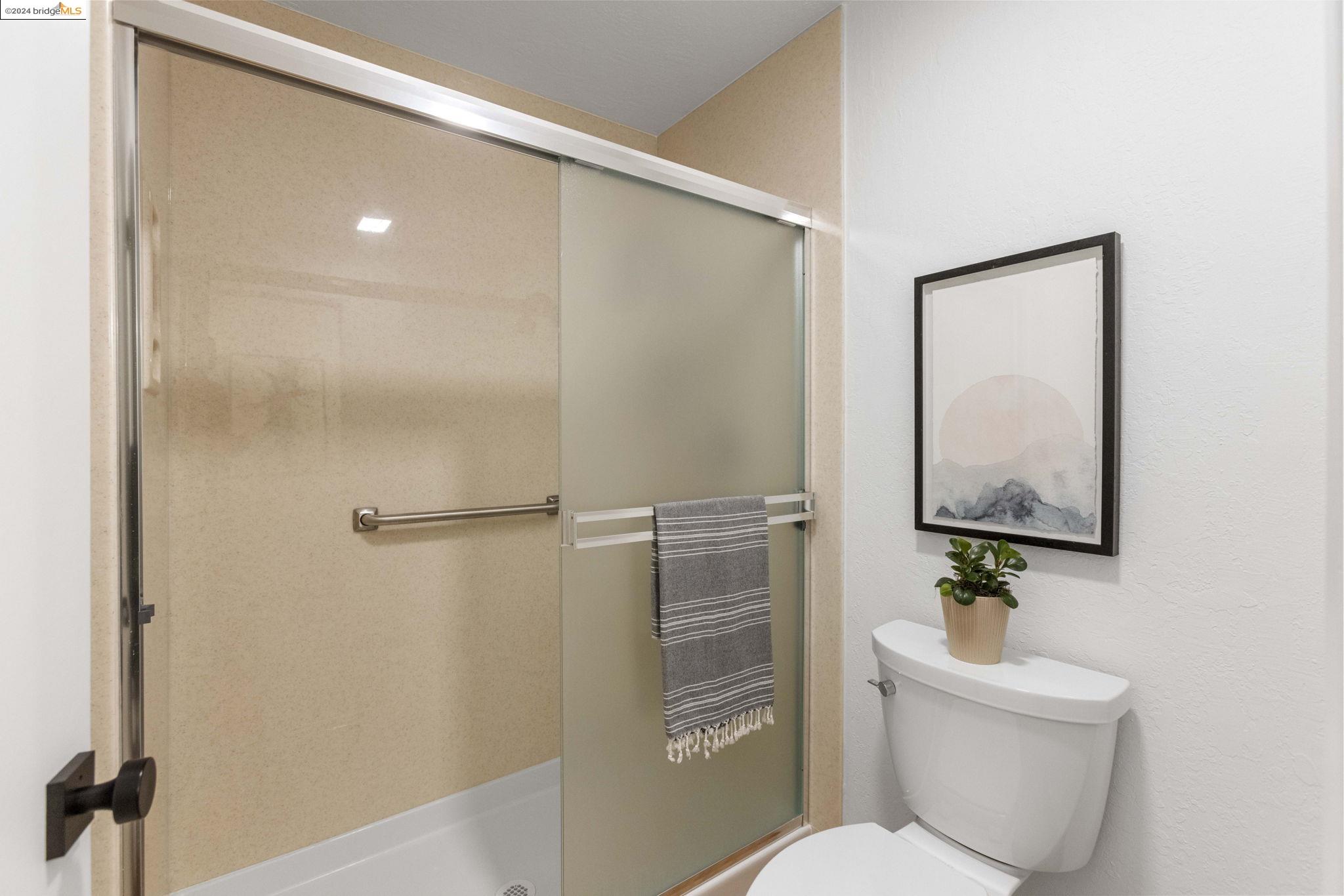 11 Sereno Cir