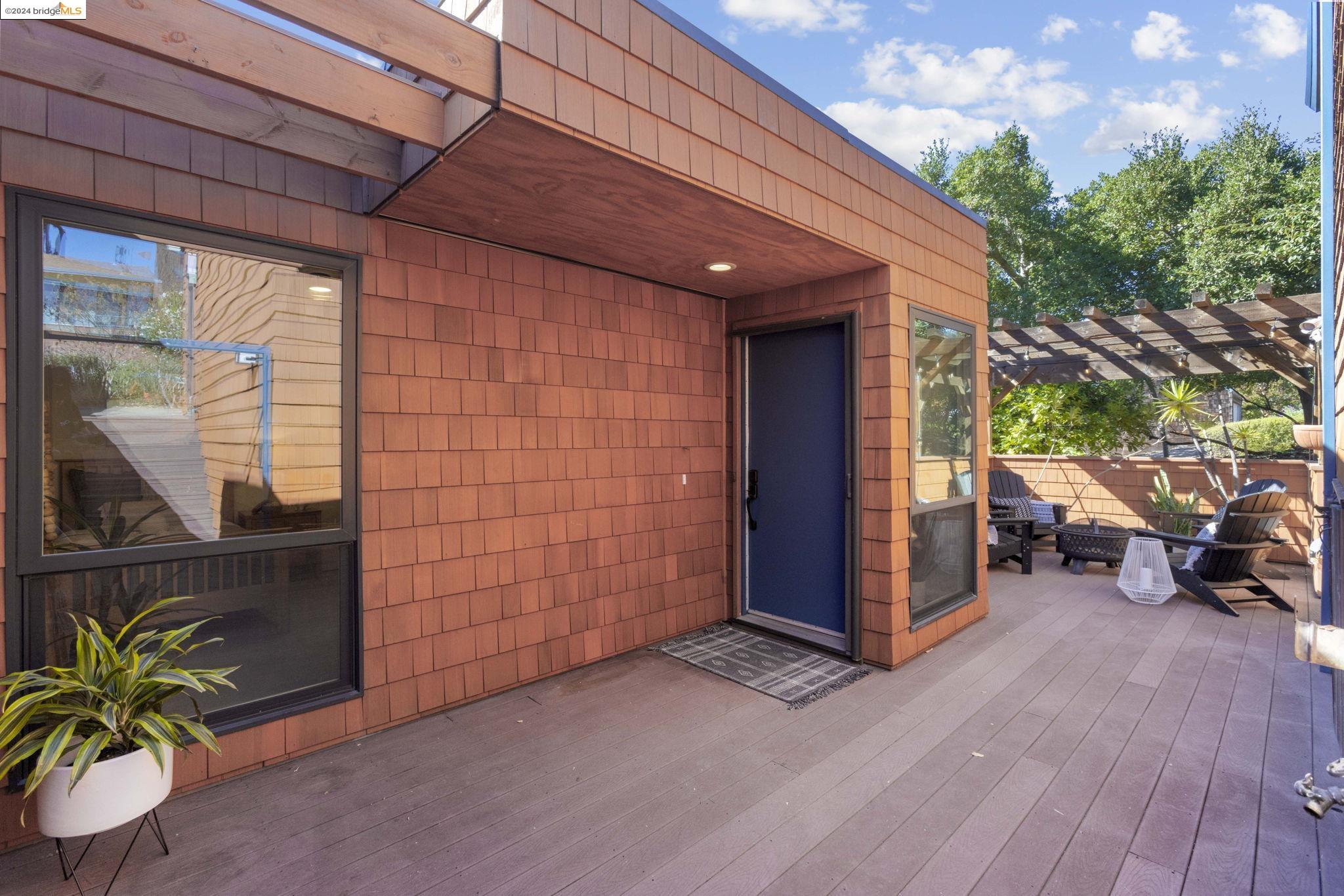 11 Sereno Cir