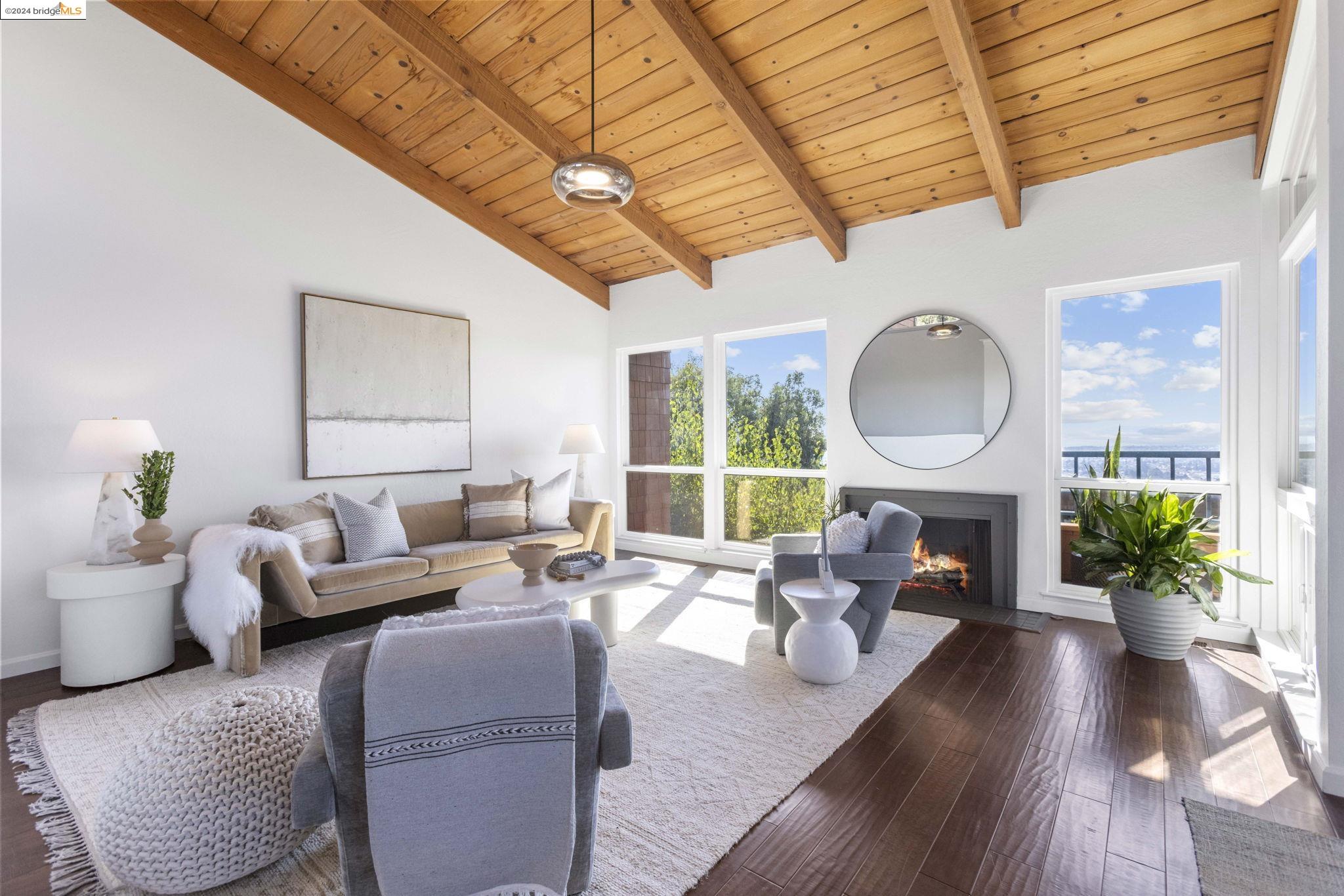 11 Sereno Cir