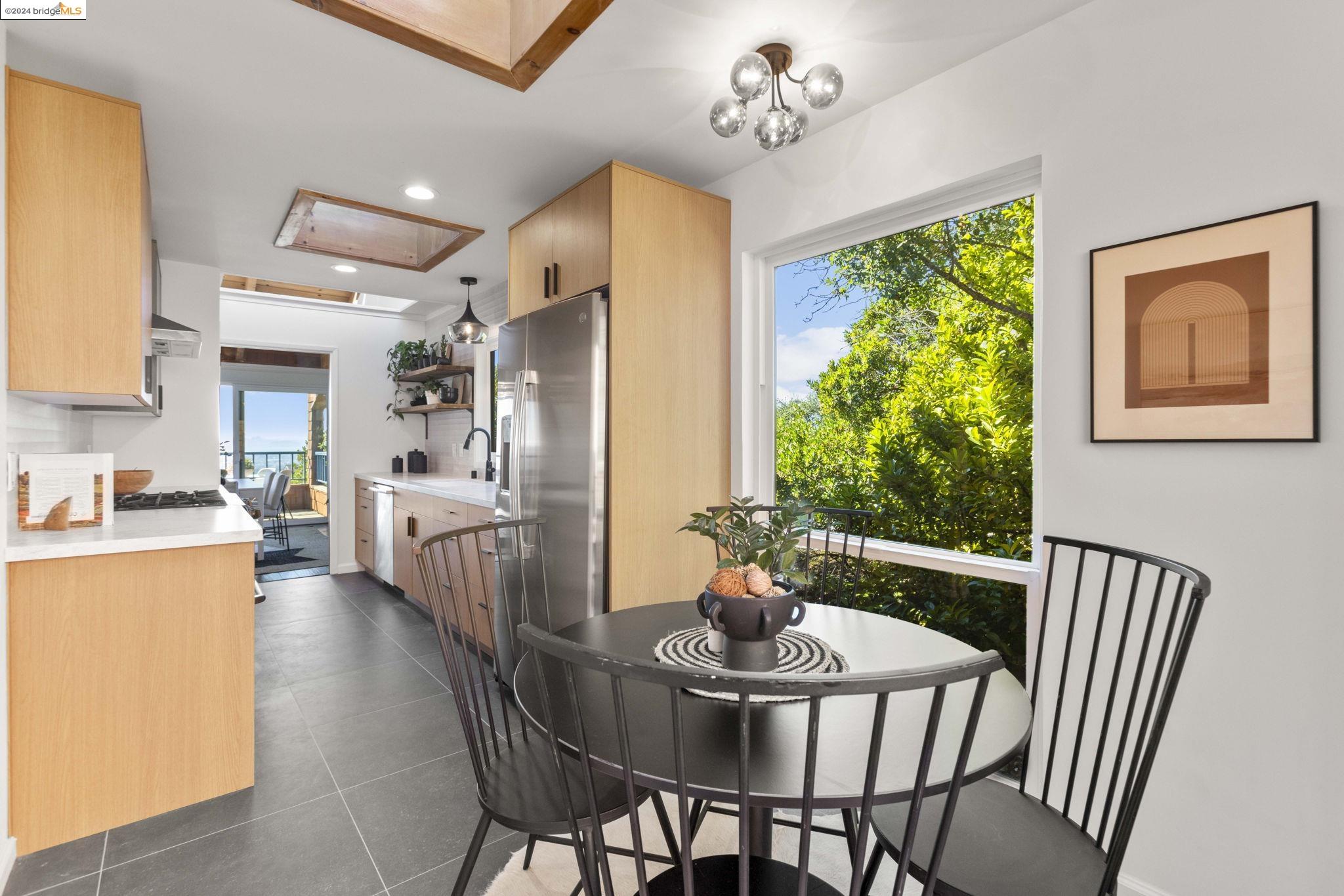 11 Sereno Cir