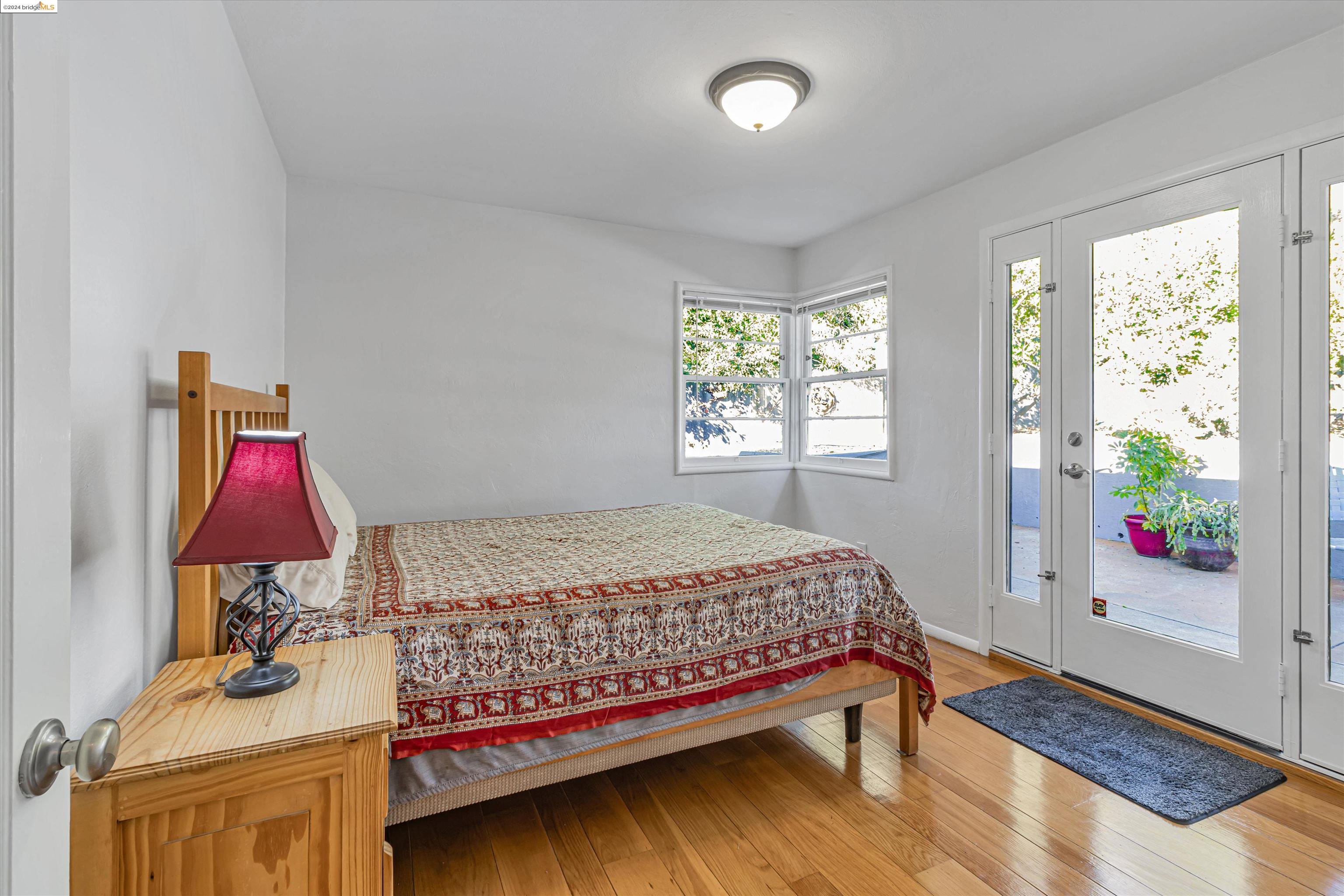 6100 Outlook Ave