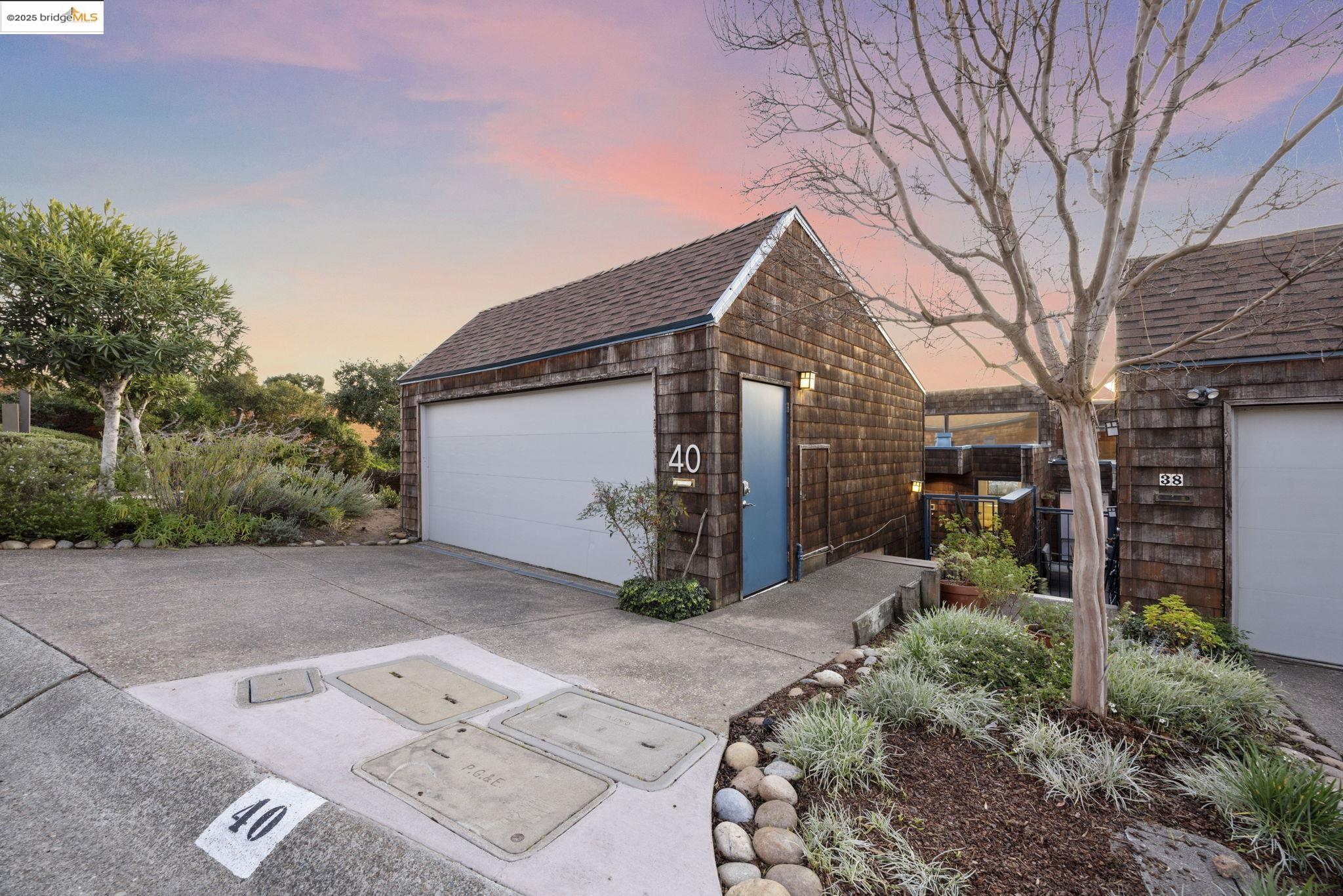 40 Sereno Cir