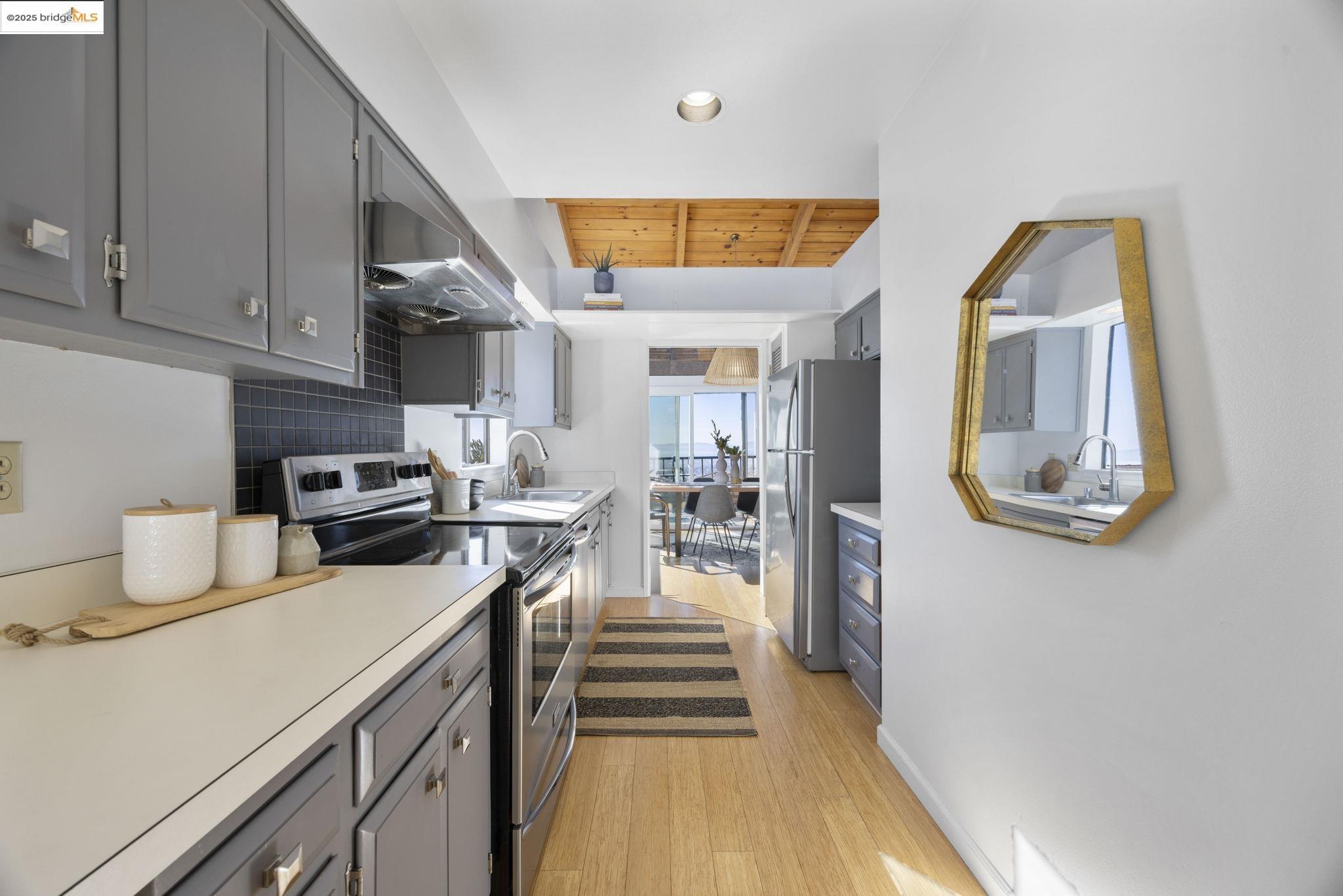 40 Sereno Cir