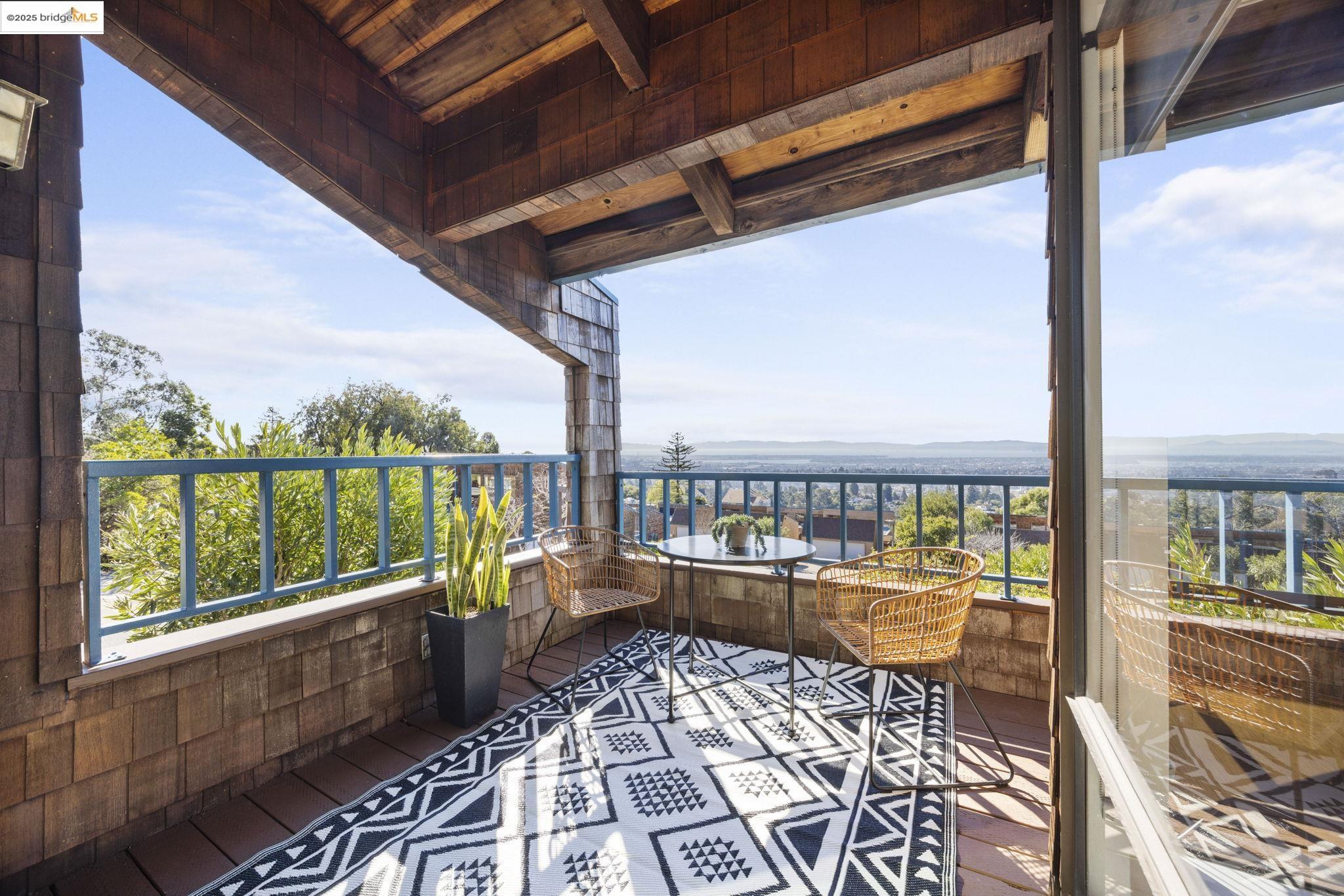 40 Sereno Cir