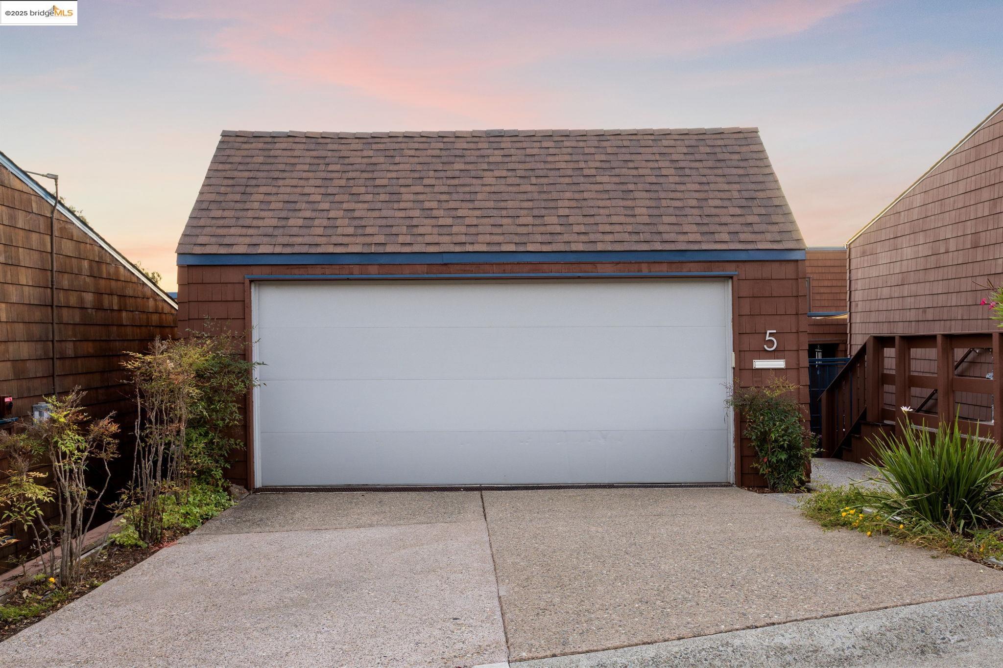 5 Sereno Cir