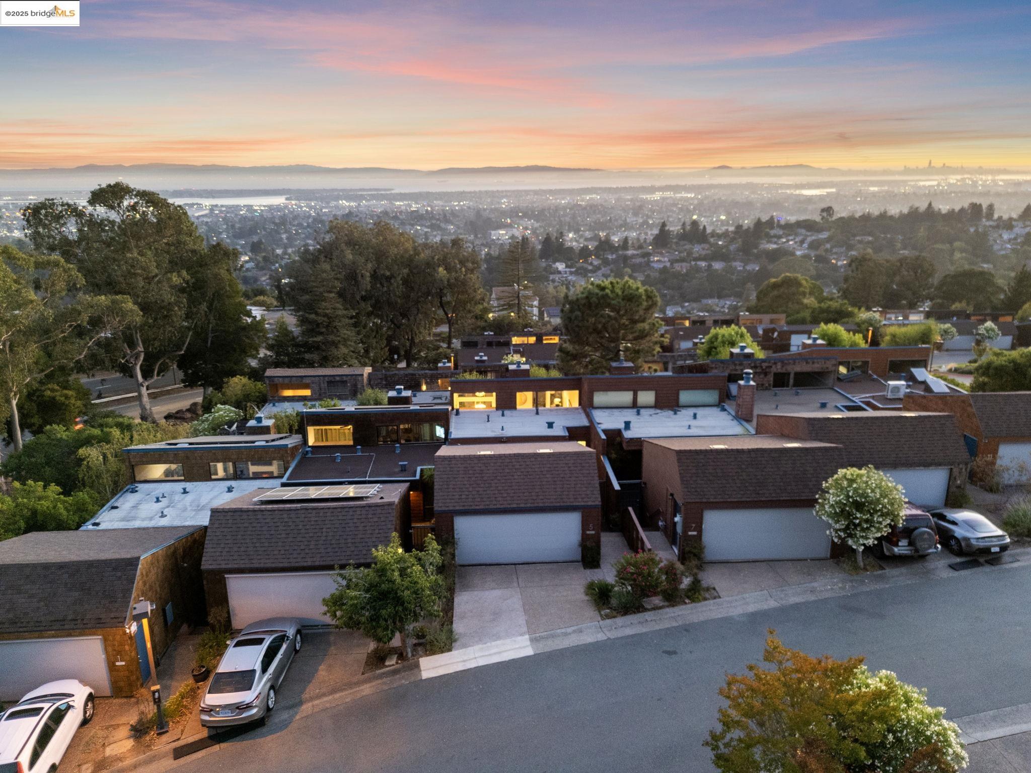 5 Sereno Cir