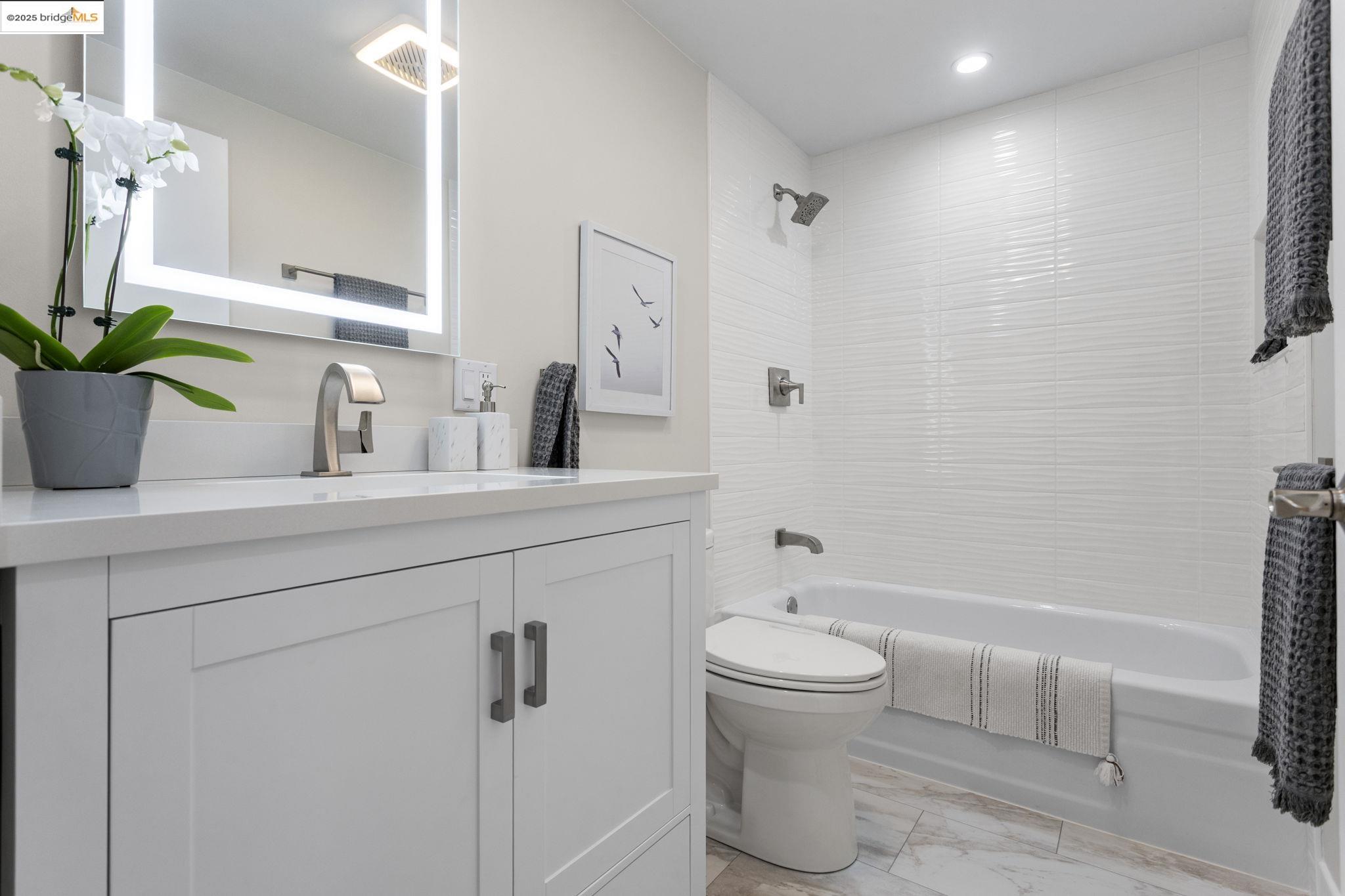 5 Sereno Cir