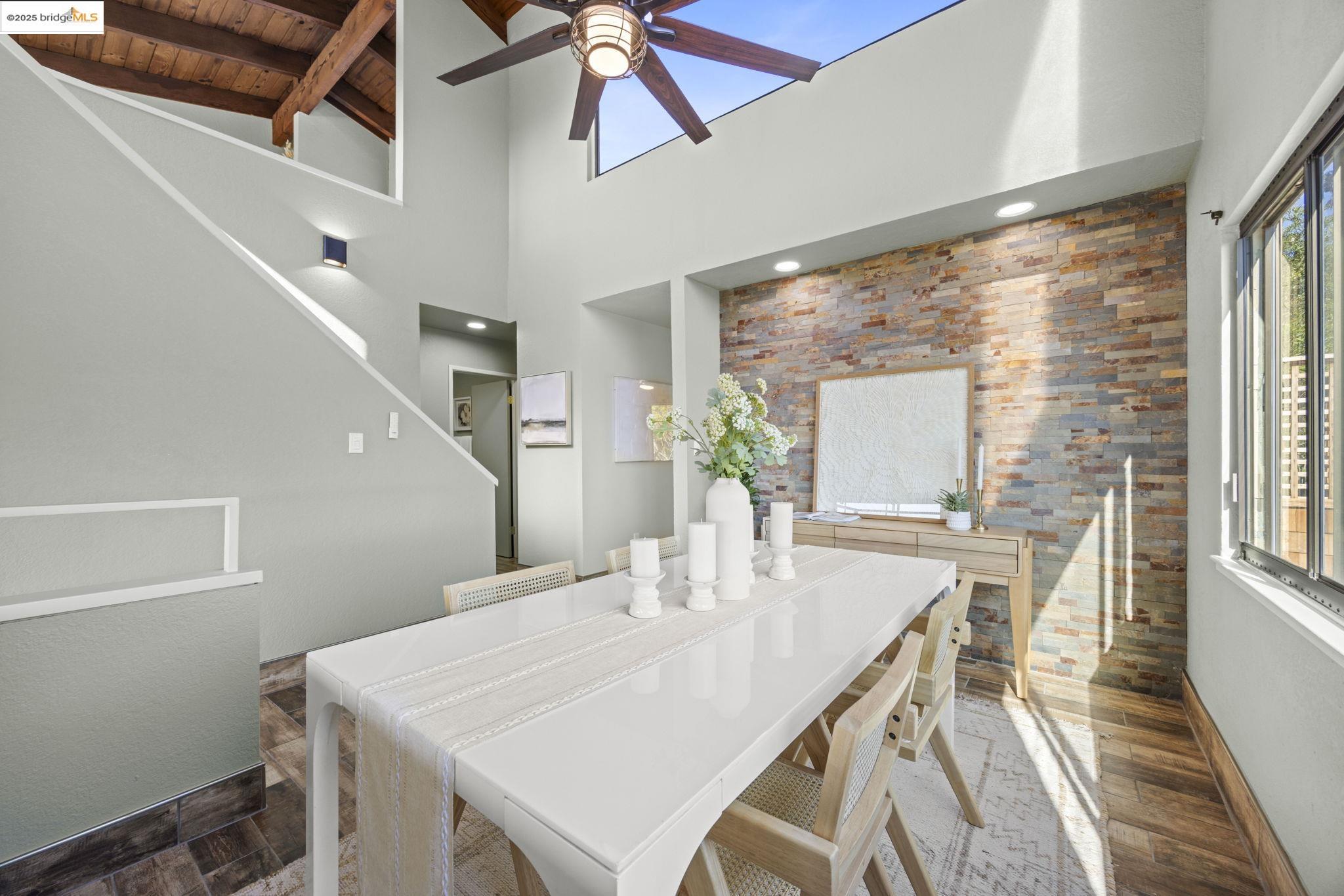 12 Sereno Cir, Oakland