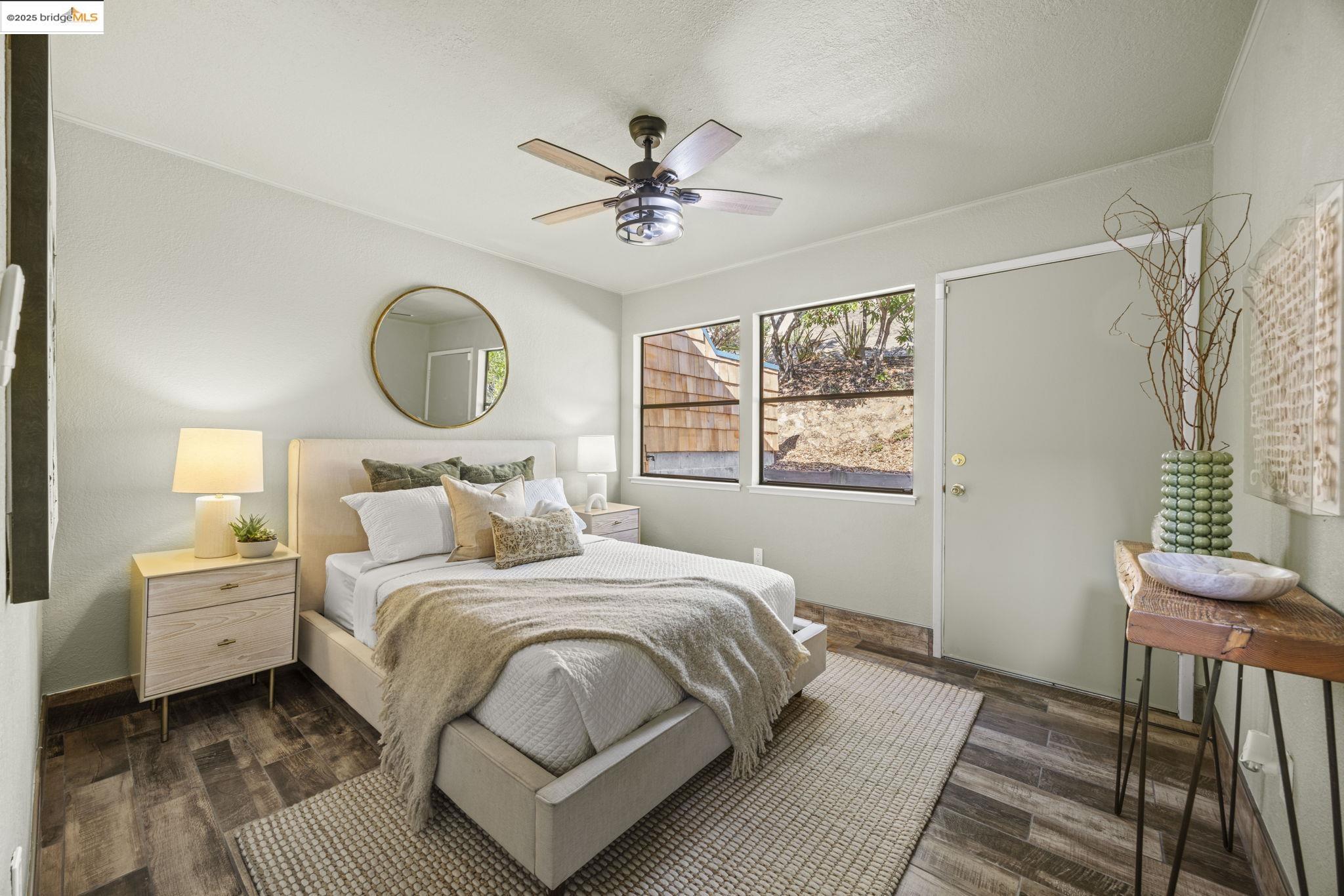 12 Sereno Cir, Oakland