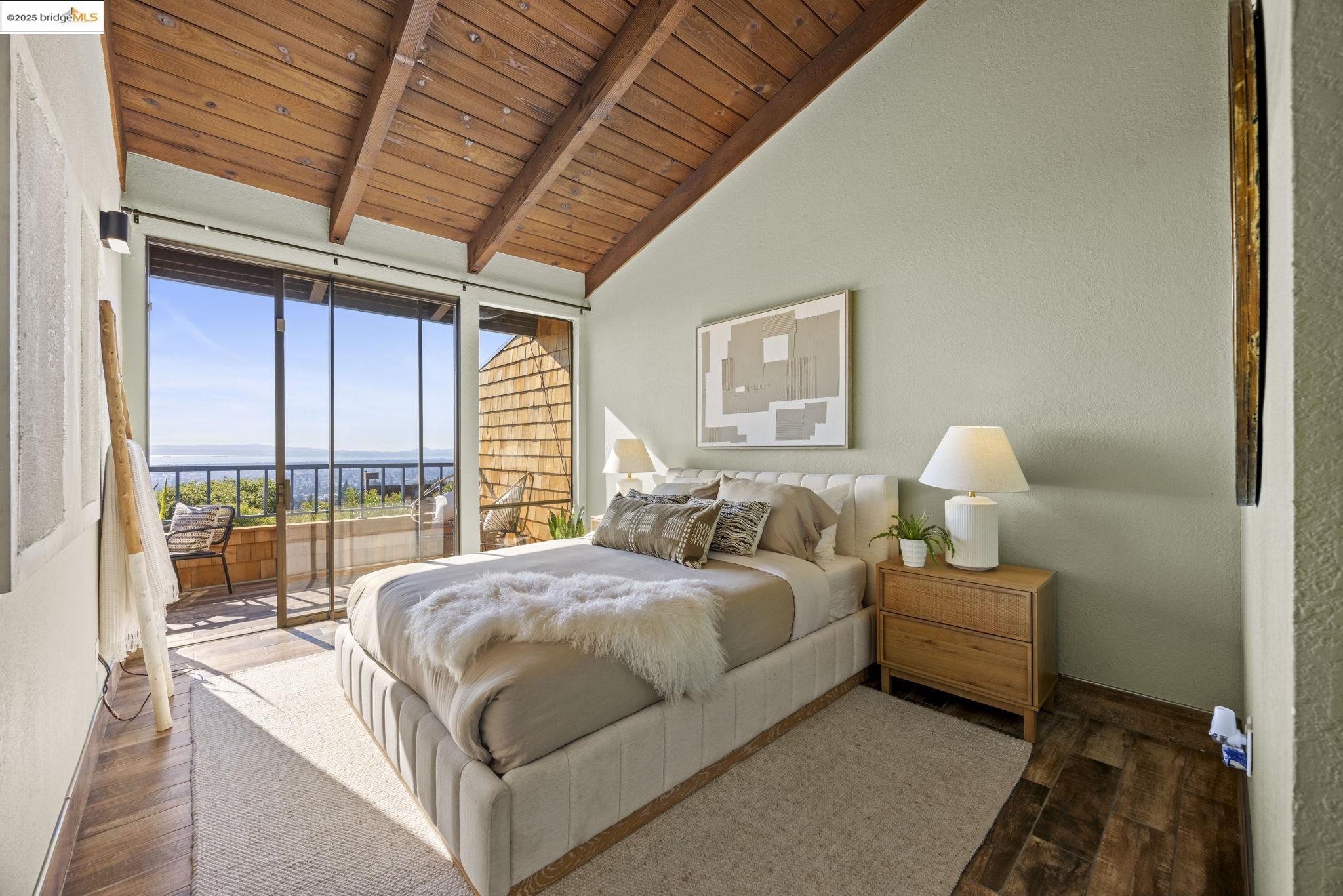 12 Sereno Cir, Oakland