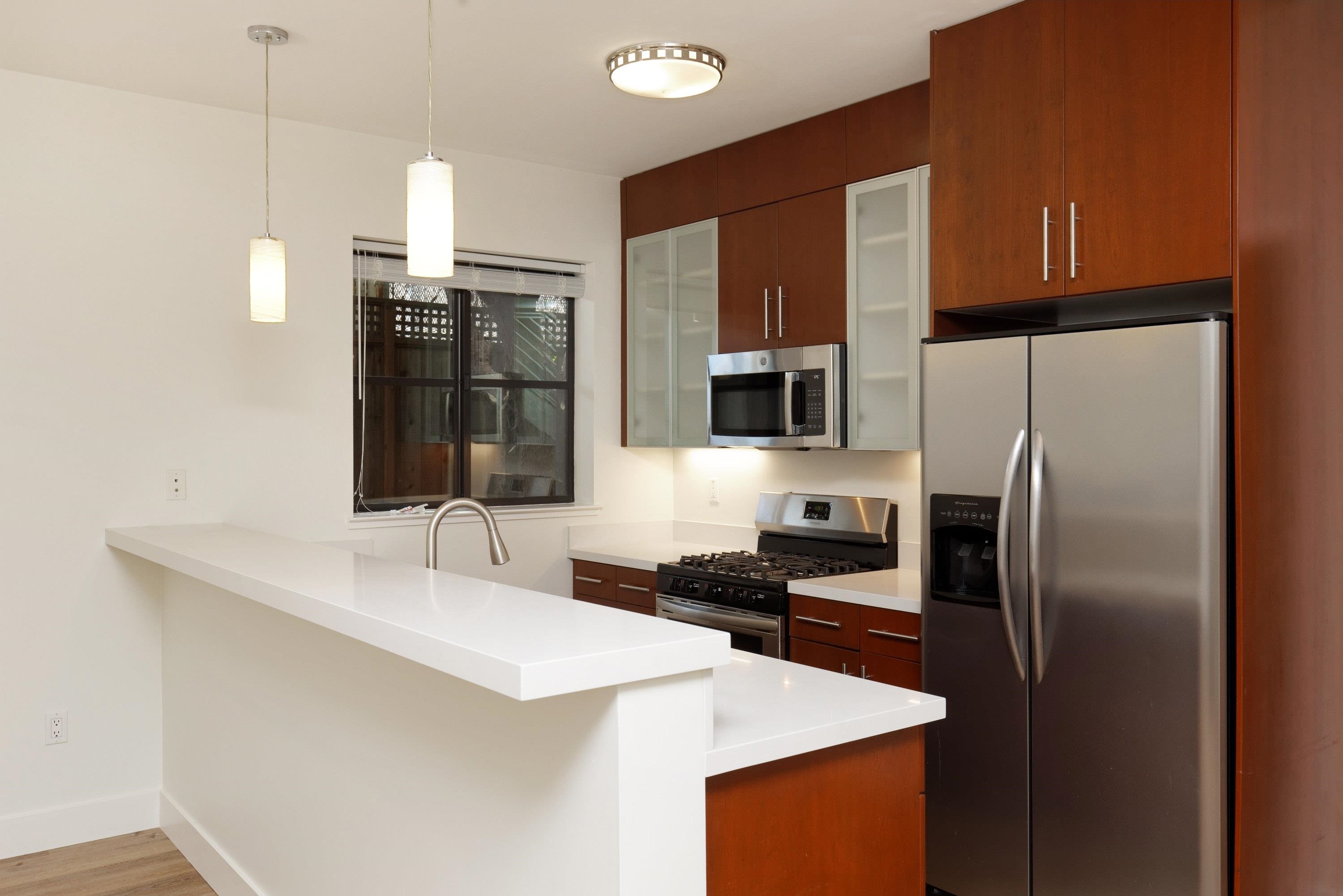 1565 32nd Street # 4